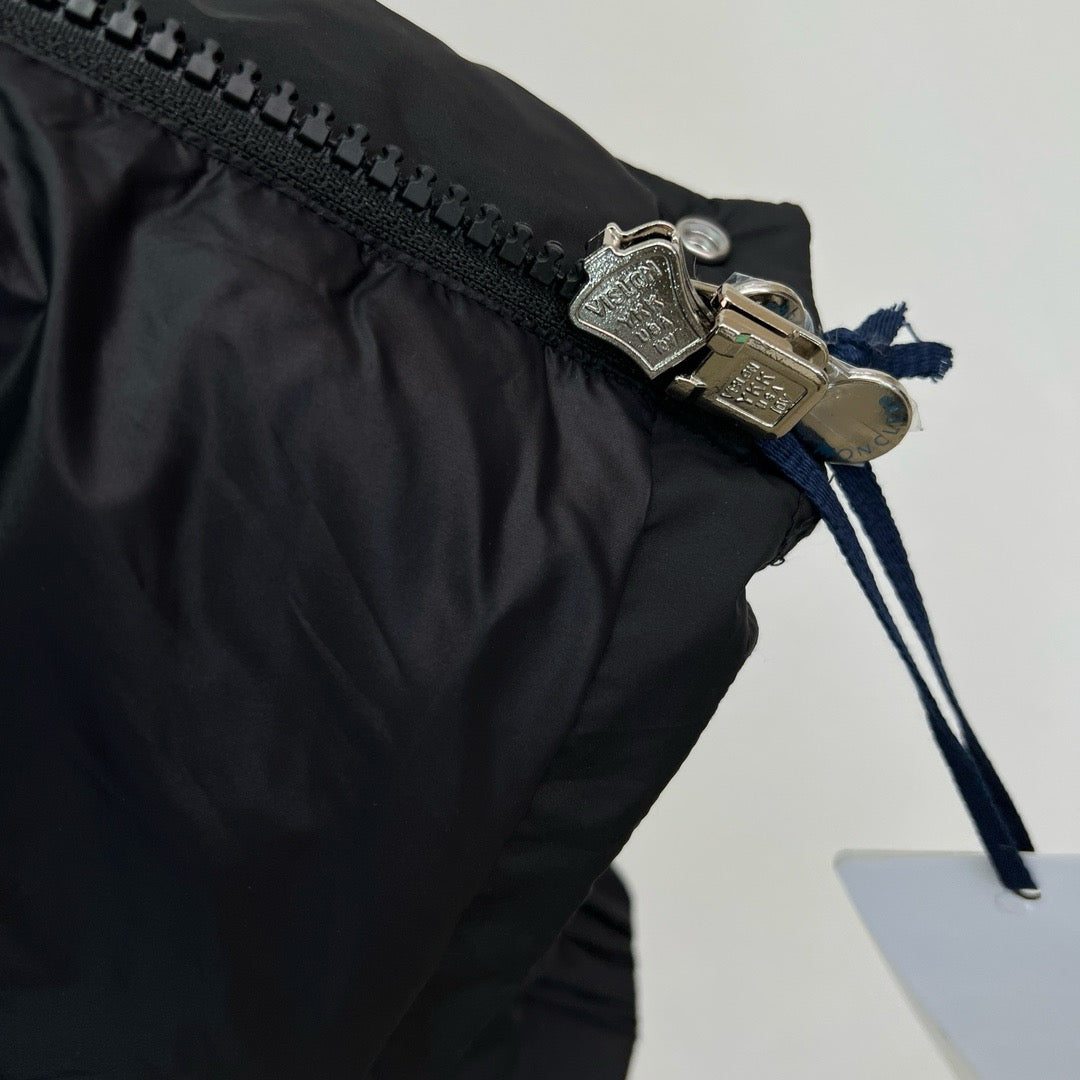 Black Jacket - FashionHype.xyz
