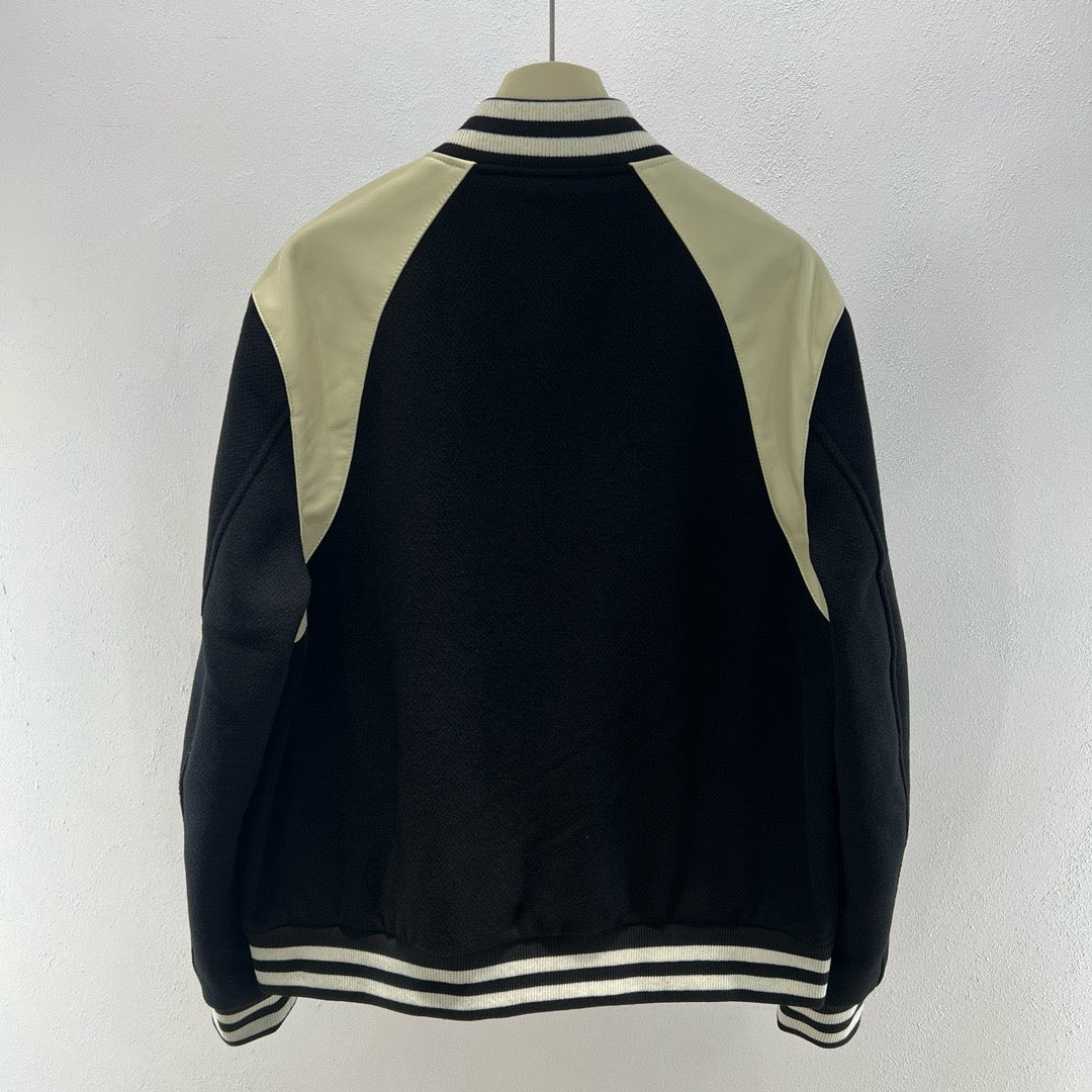 Schwarz weiße Jacke