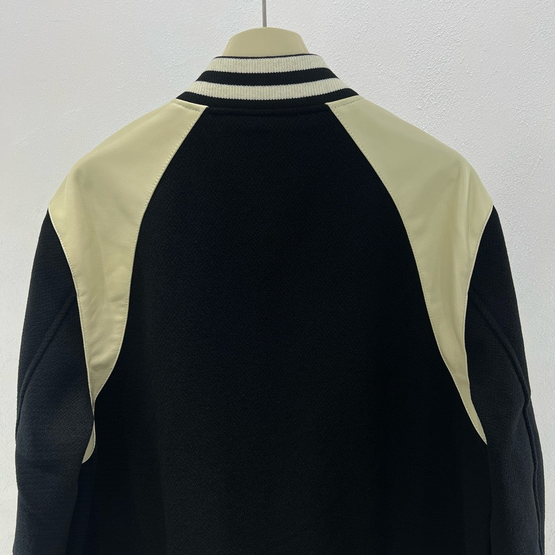 Schwarz weiße Jacke