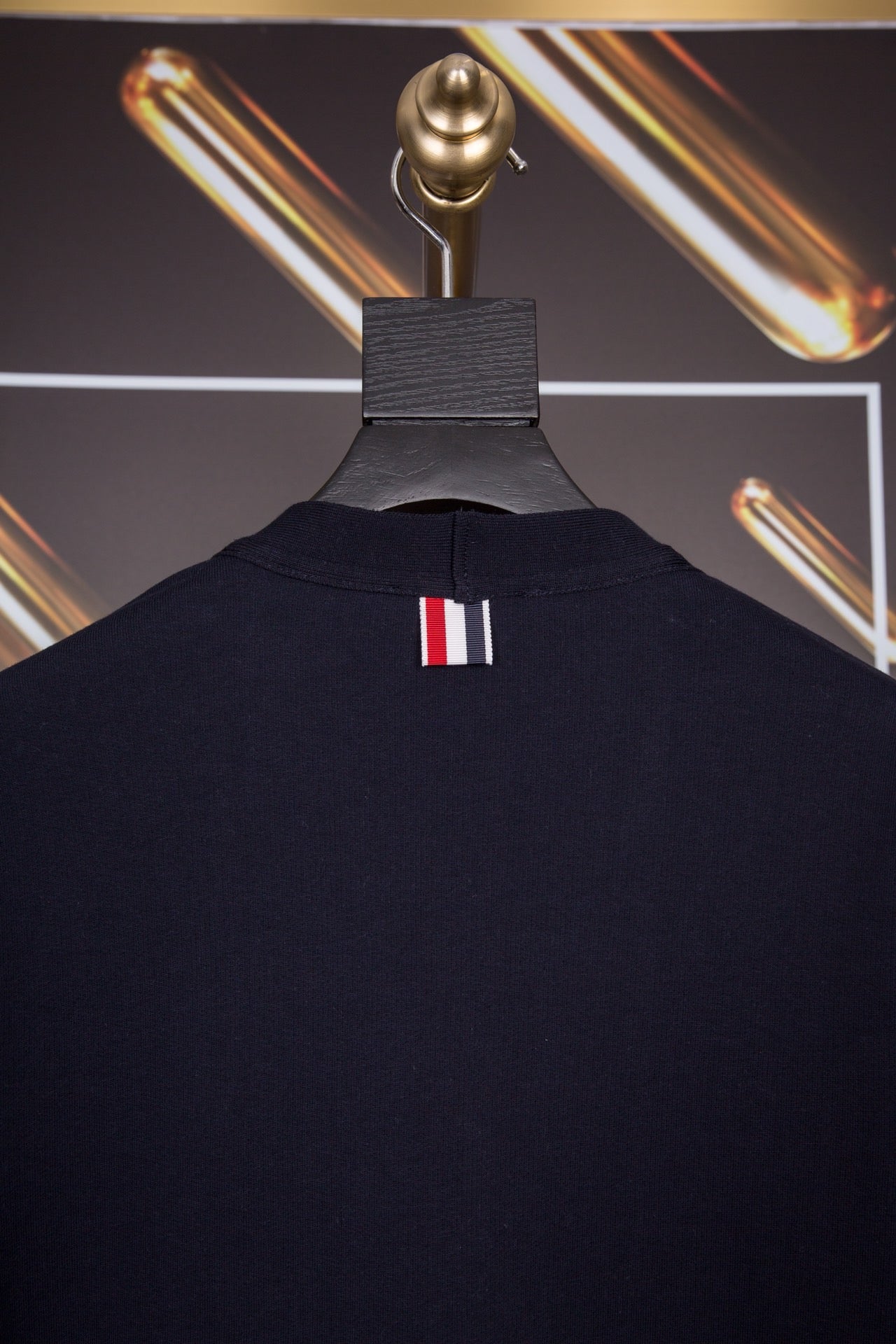 Weiß-Grau-Blau-Trikot