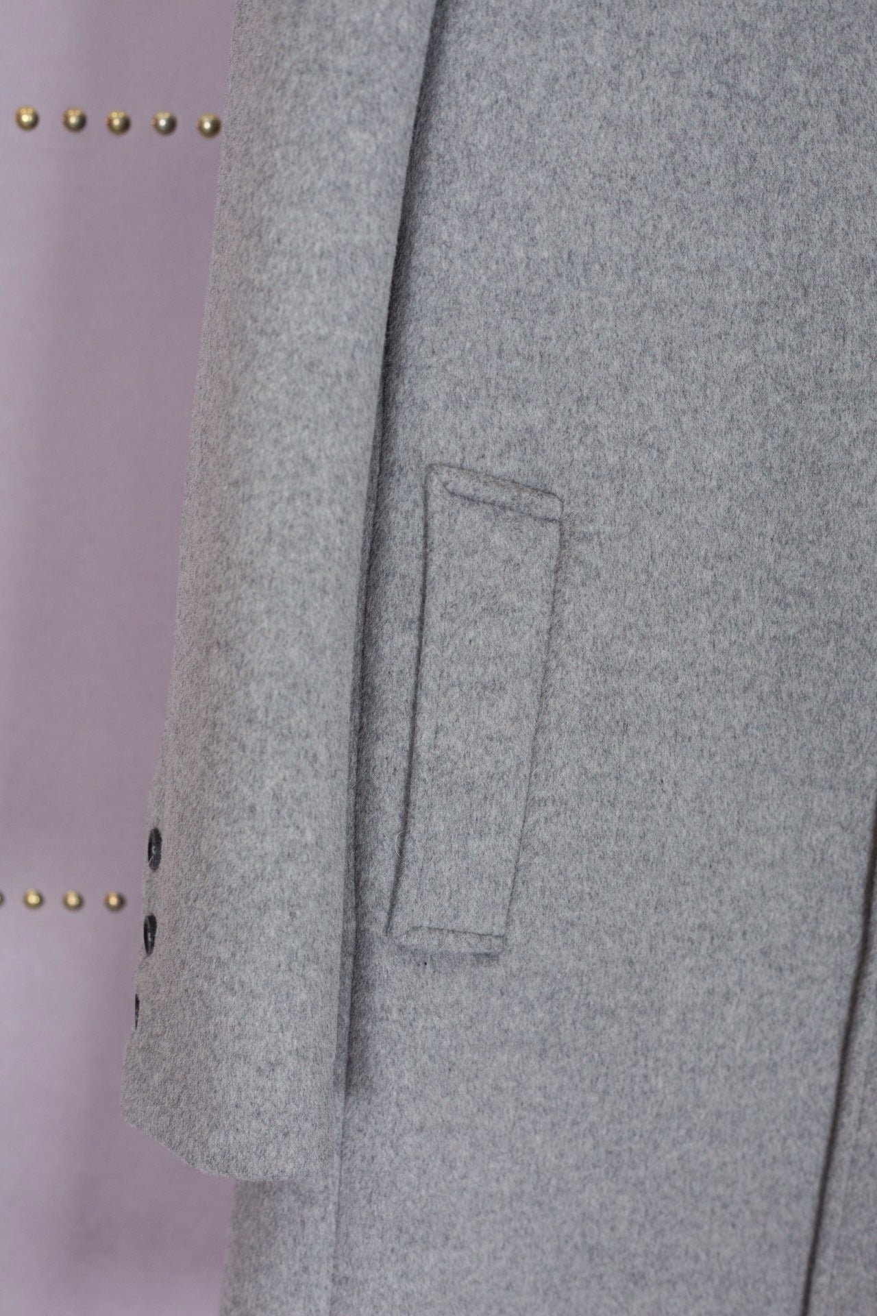 Blaue und graue Jacke