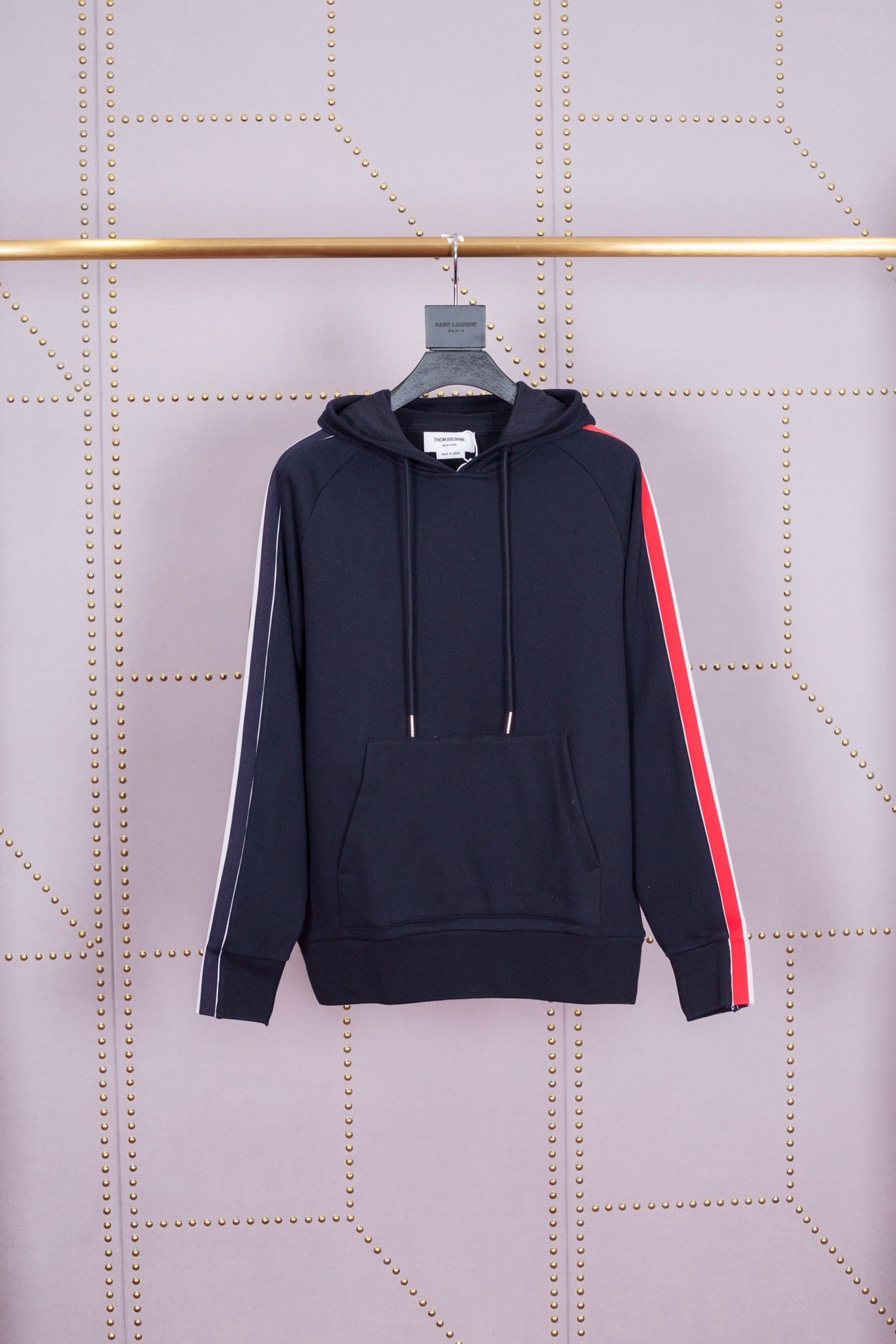 Schwarz-grauer Hoodie