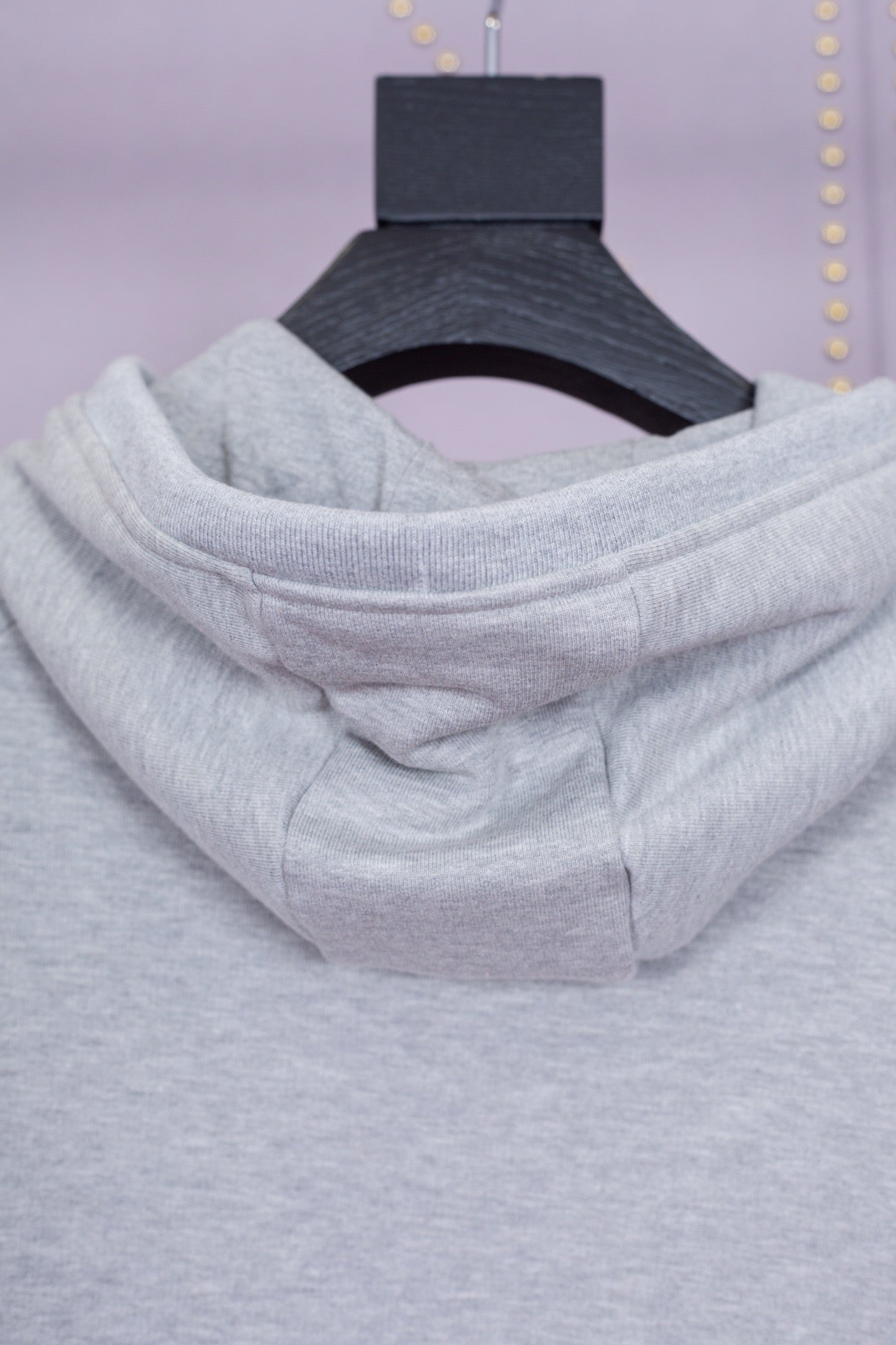 Schwarz-grauer Hoodie