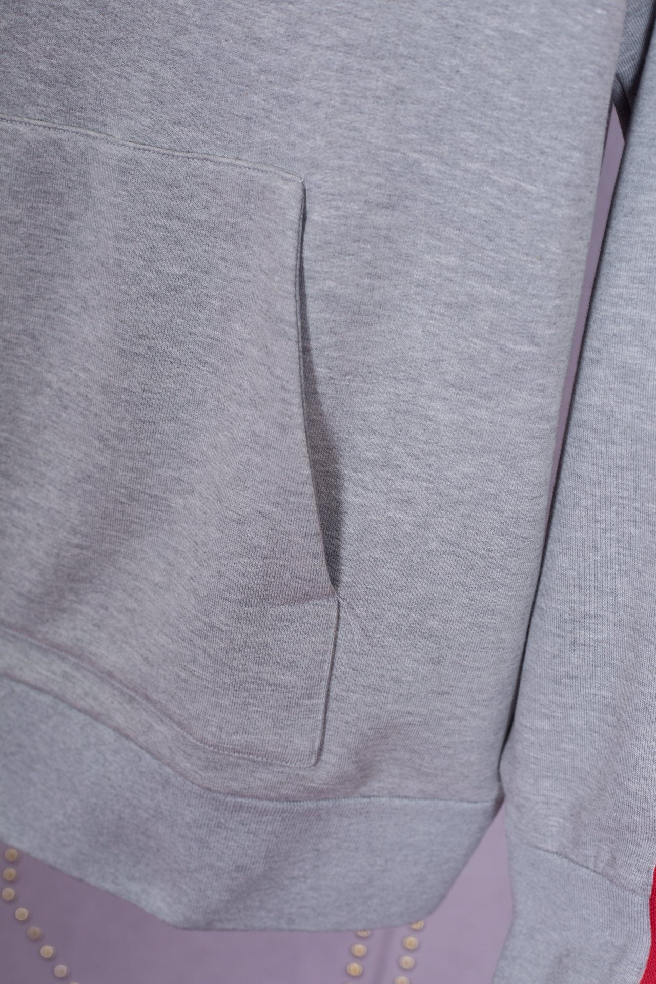 Schwarz-grauer Hoodie