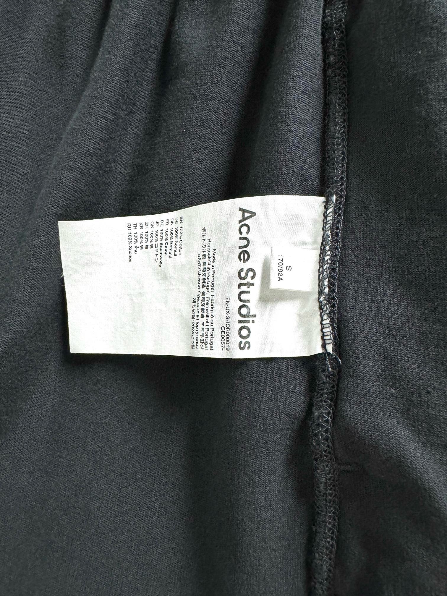 Black Short - FashionHype.xyz