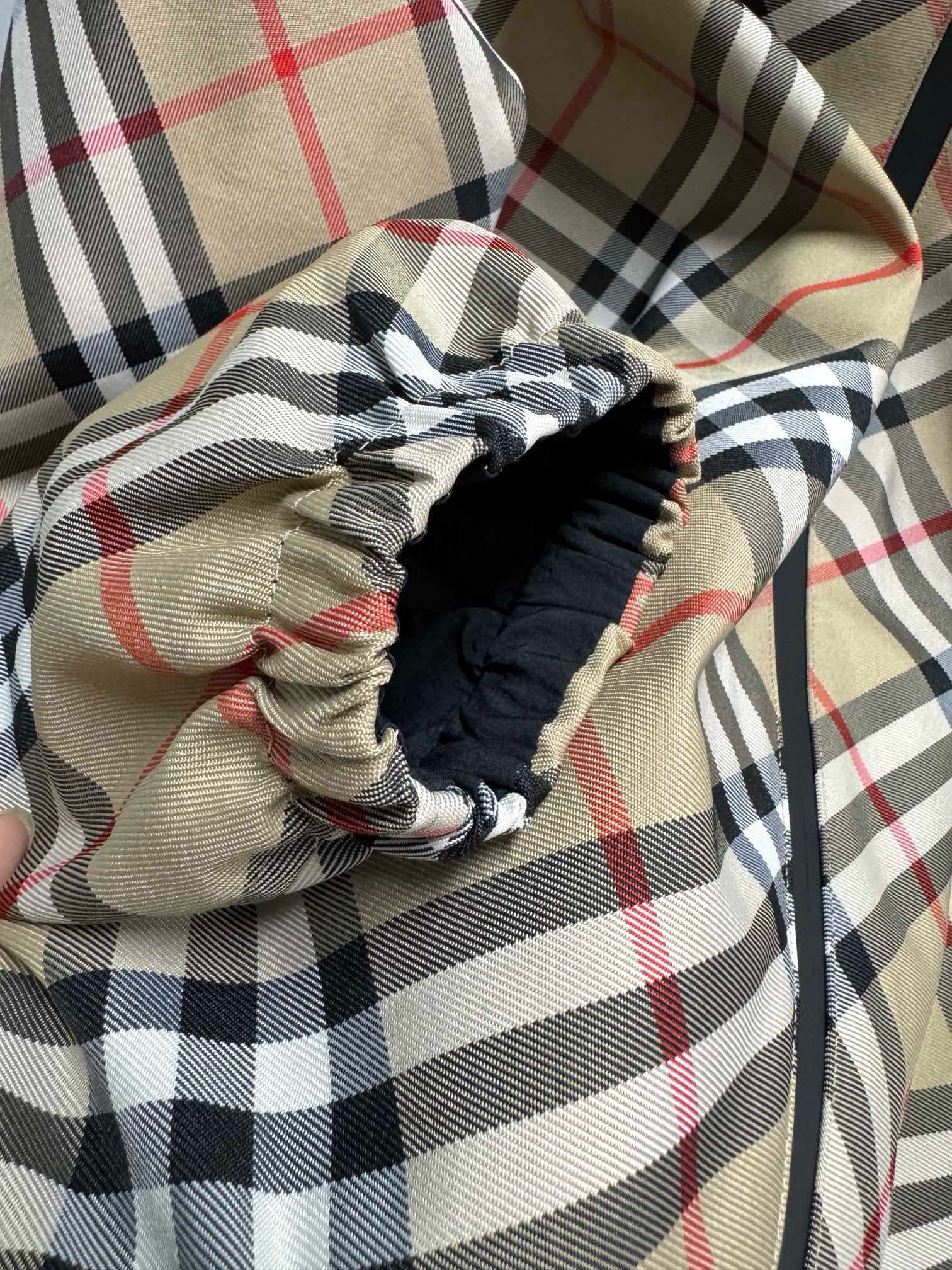 Mehrfarbige Jacke