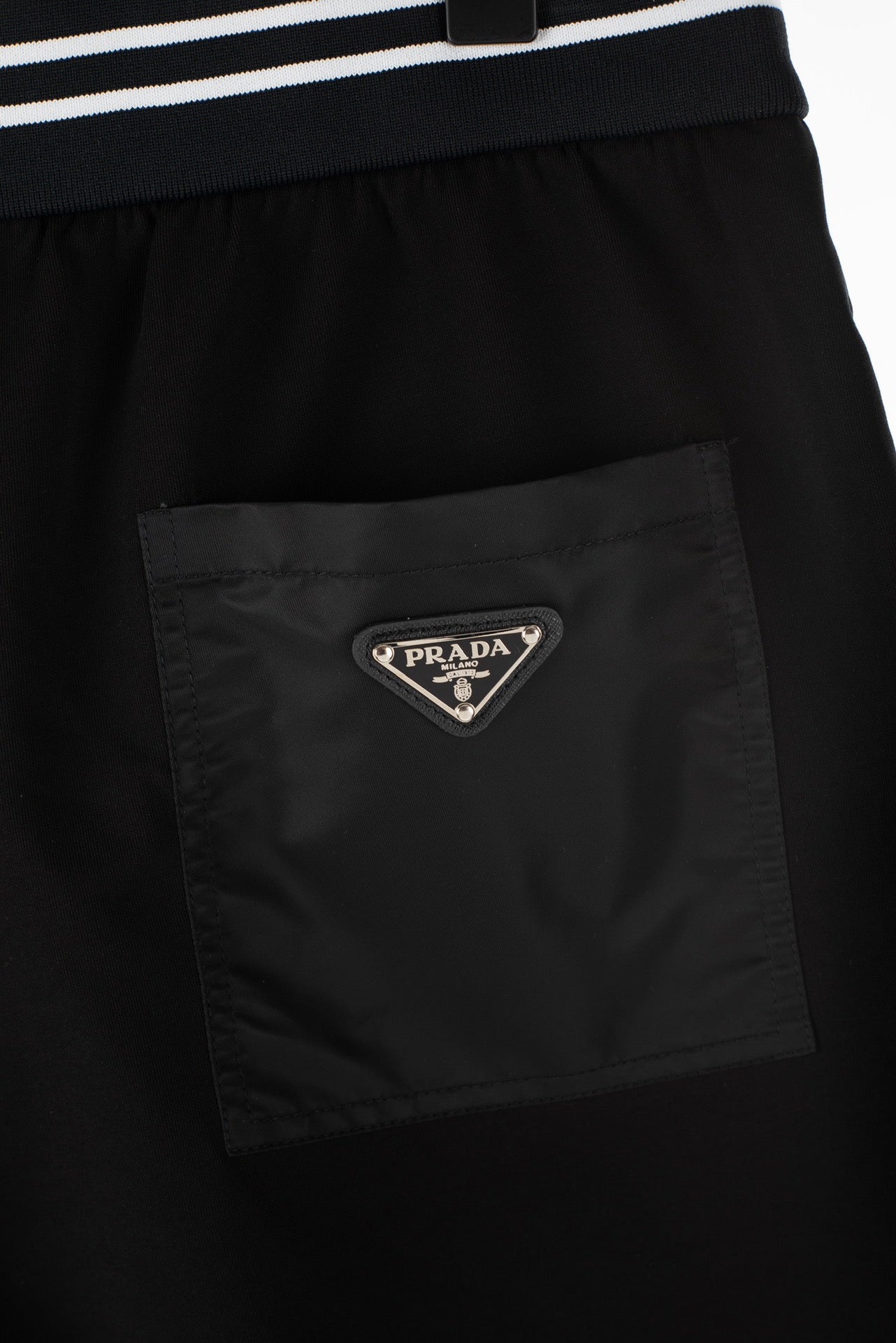 Black Short - FashionHype.xyz