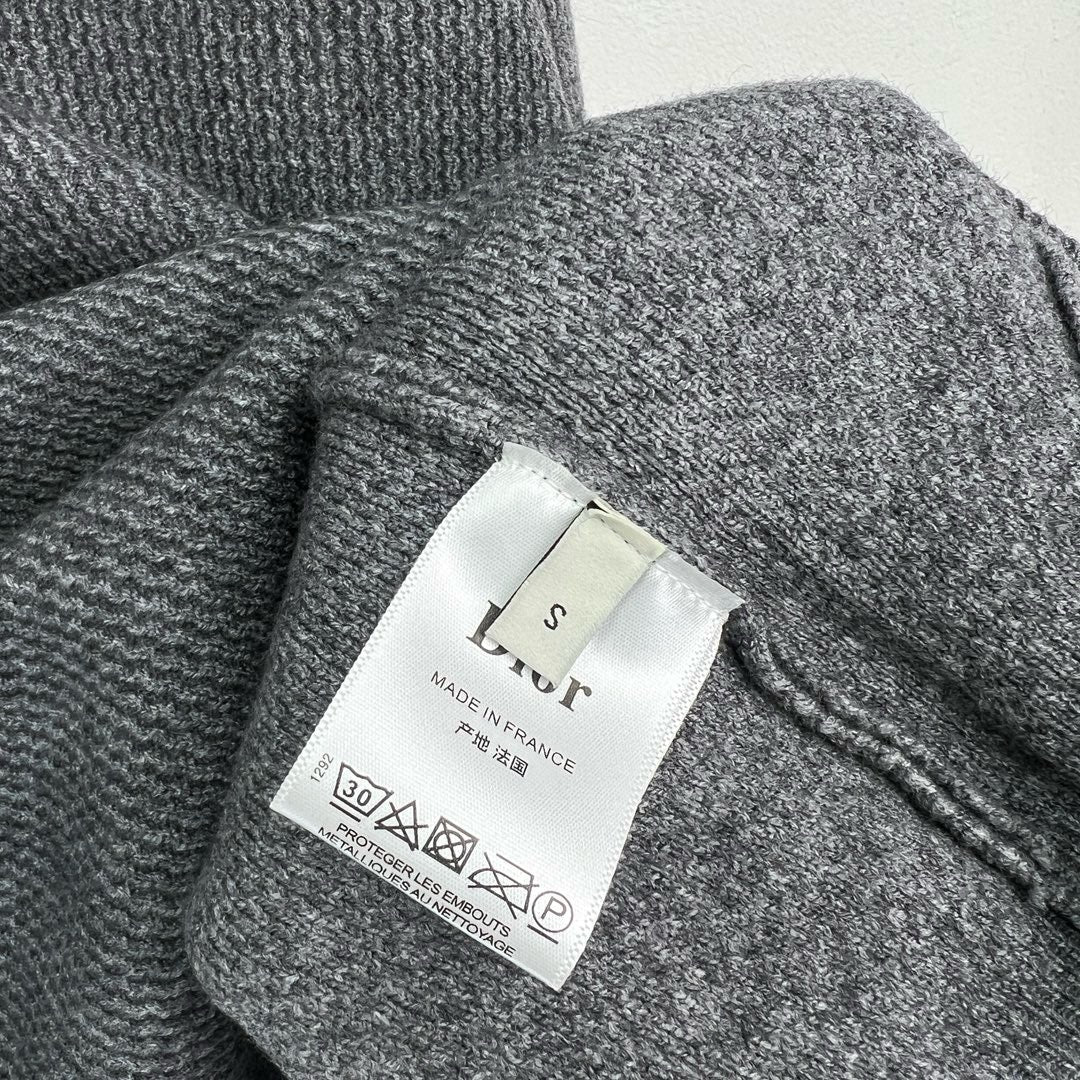 Jersey in Schwarz, Grau und Beige