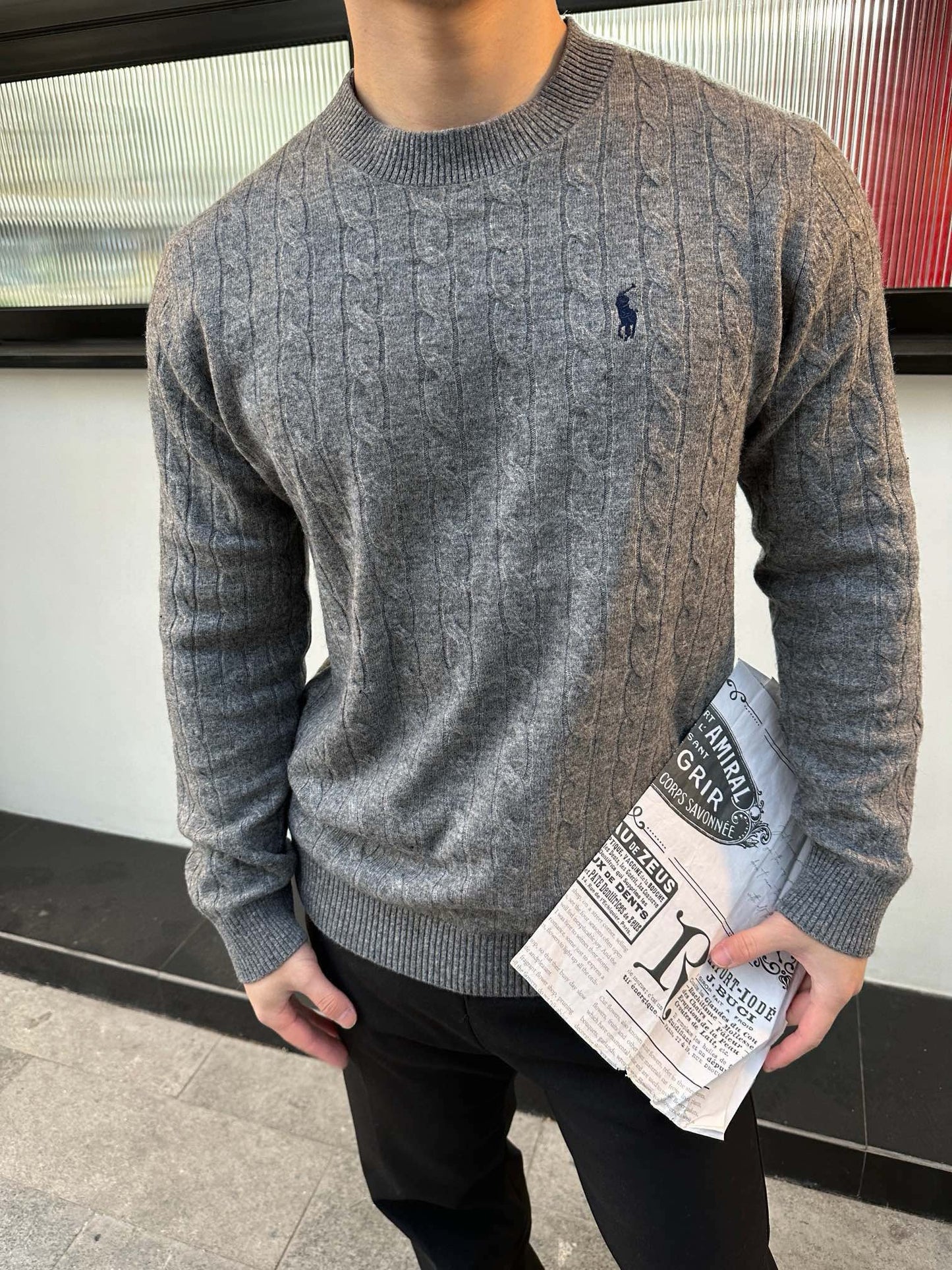 Jersey in Weiß, Grau und Blau