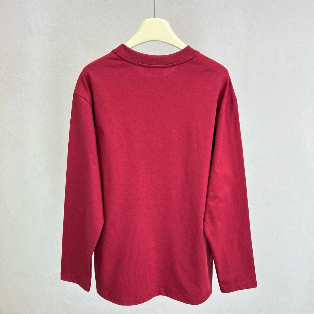 Schwarzes und rotes Trikot