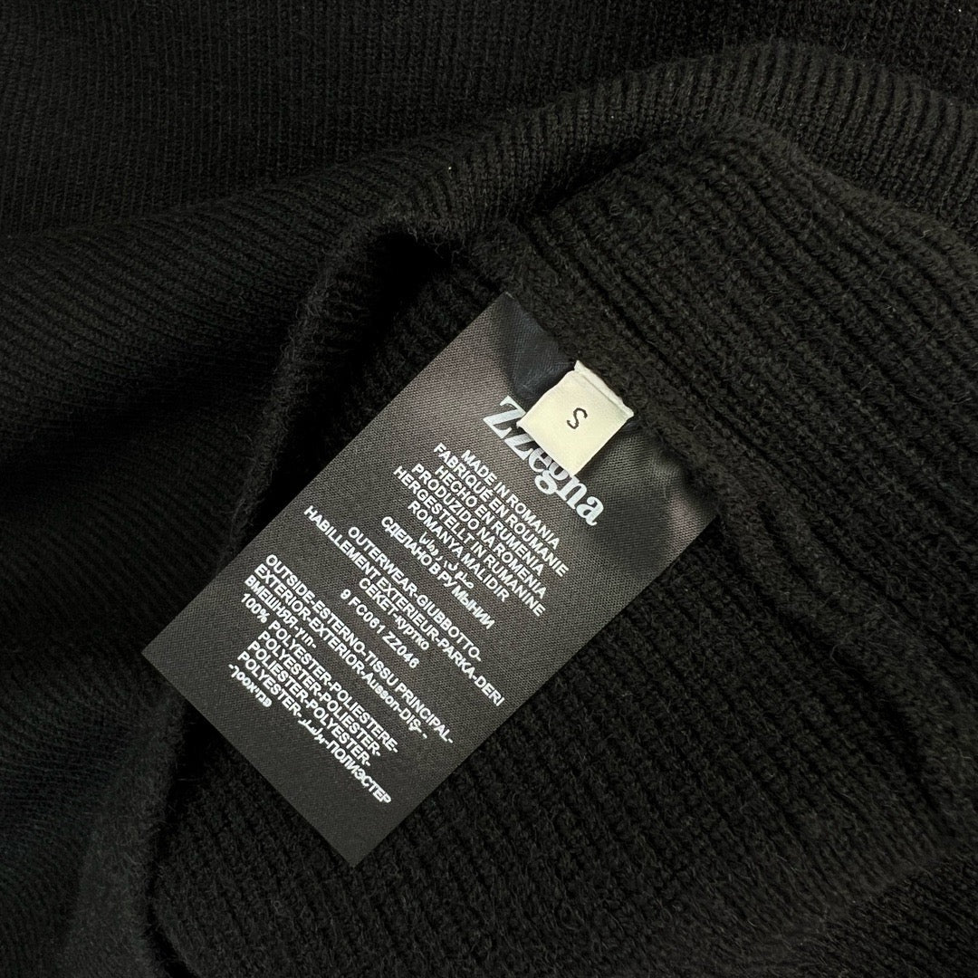 Jersey in Beige und Schwarz