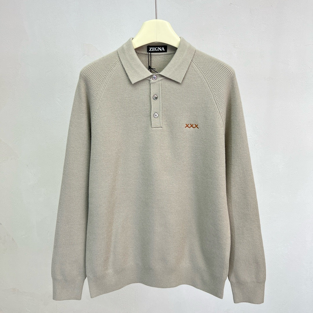 Jersey in Beige und Schwarz