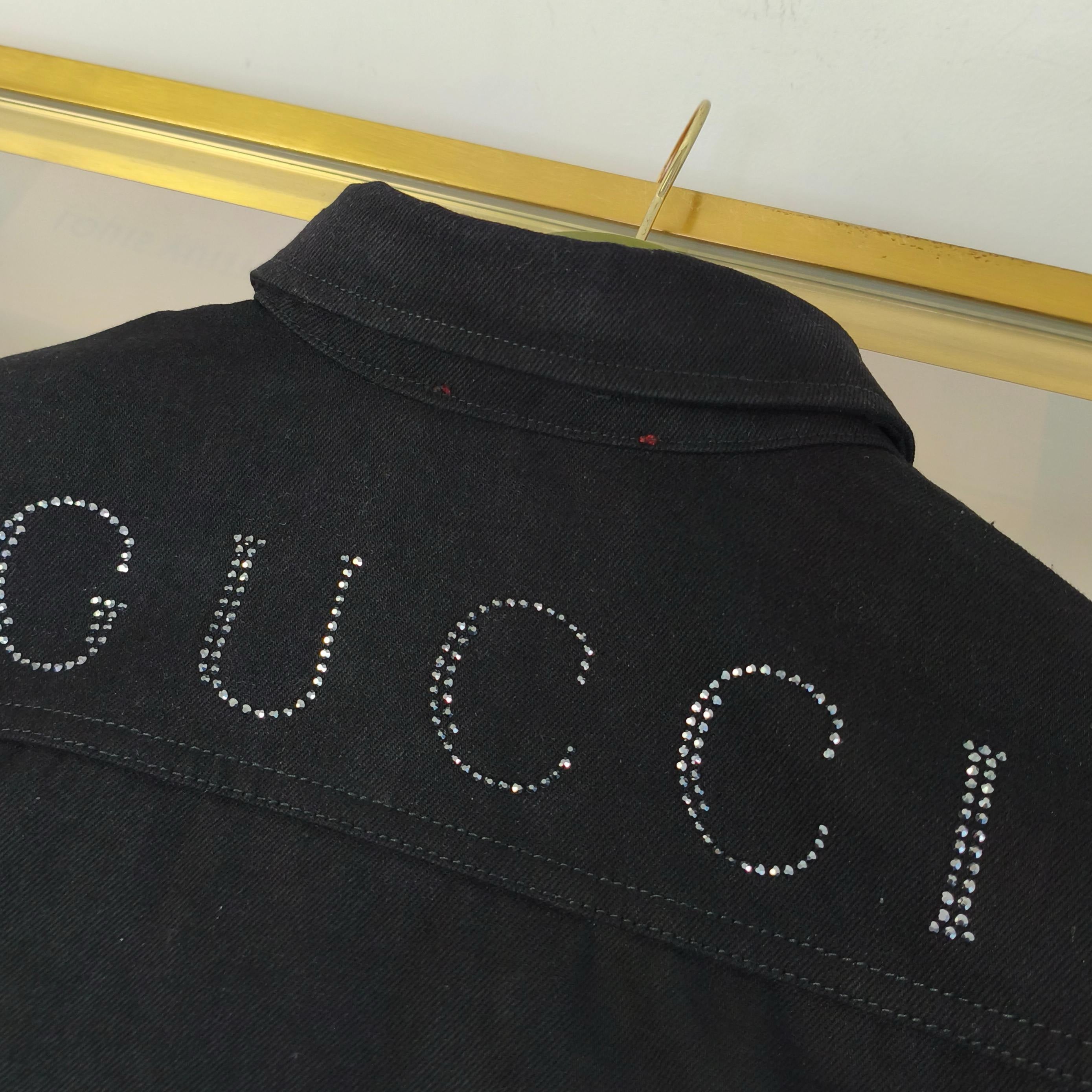 Schwarze Jacke