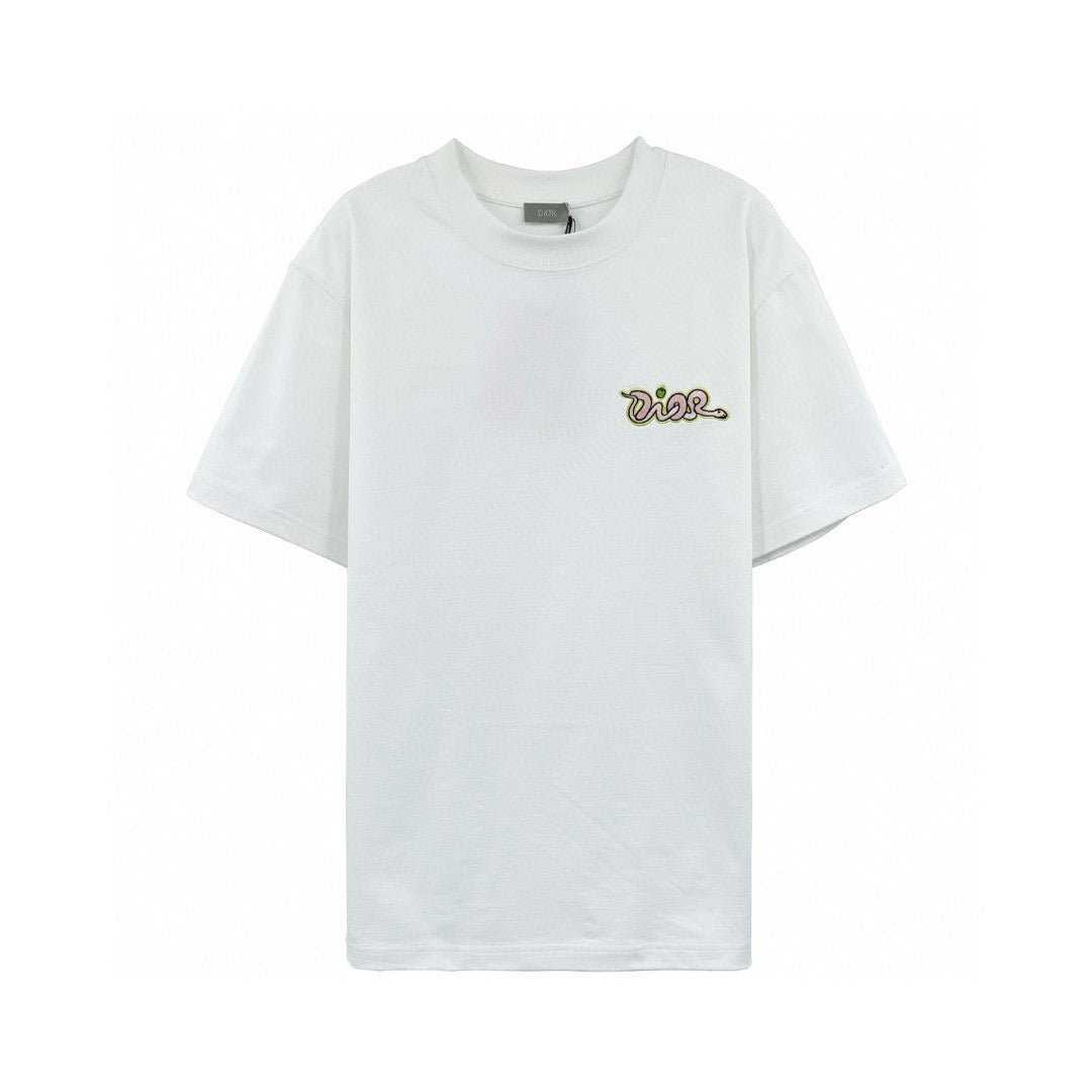 Schwarz-weißes T-Shirt
