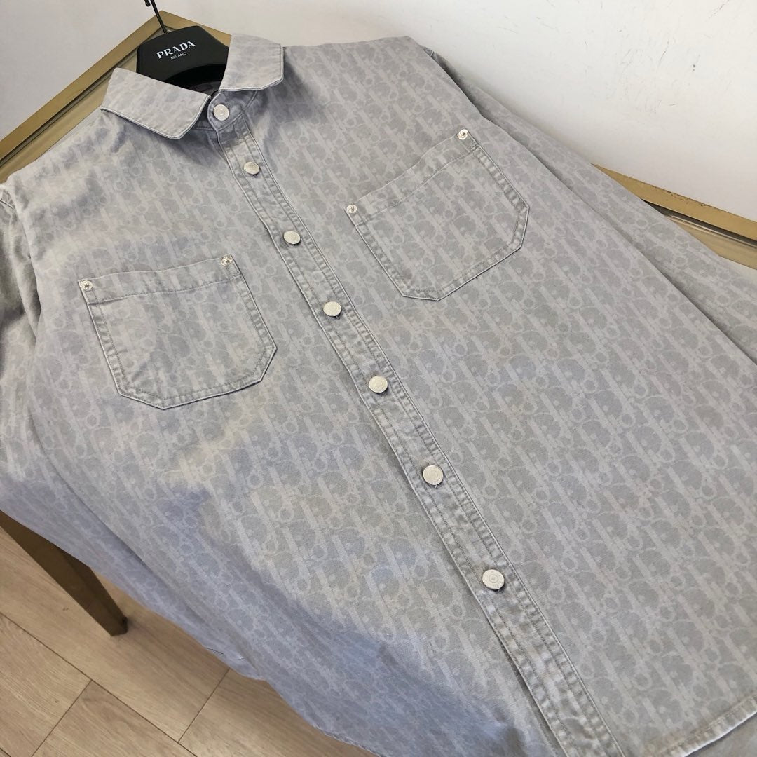 Graue Jacke