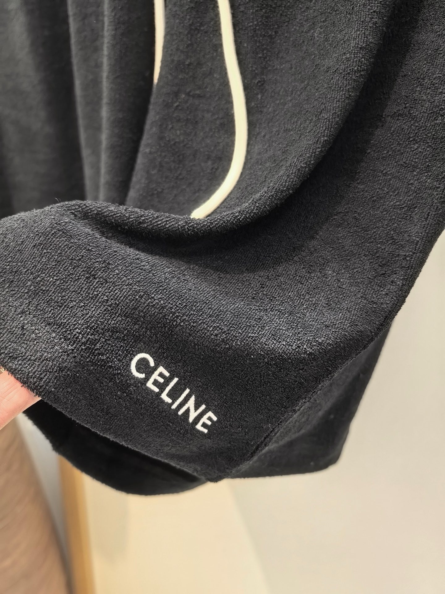Weiße Shorts - Größe XL