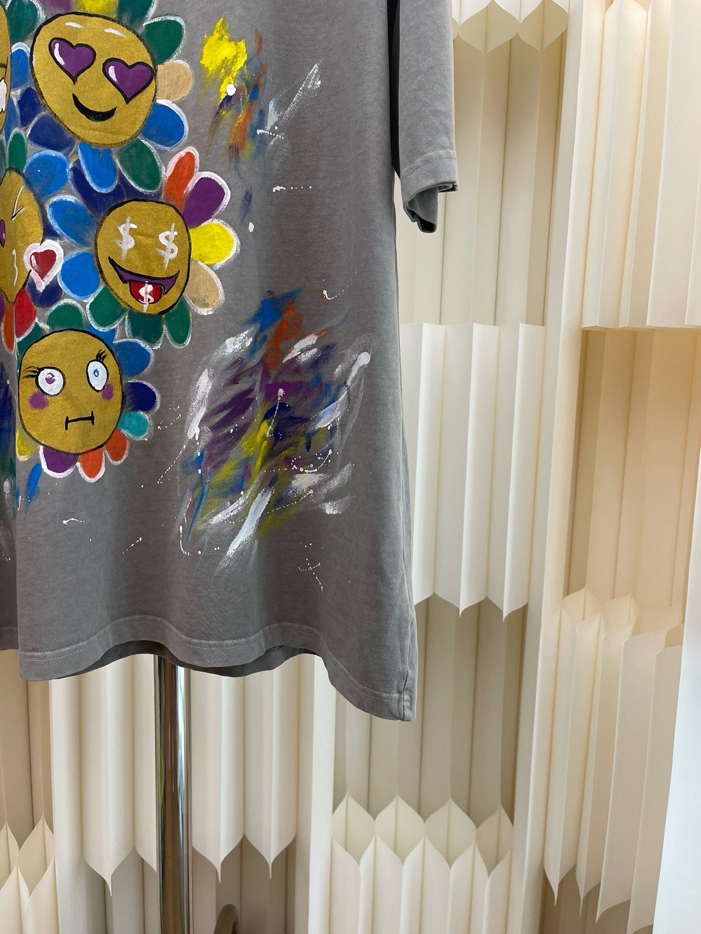 Grey T-Shirt - FashionHype.xyz