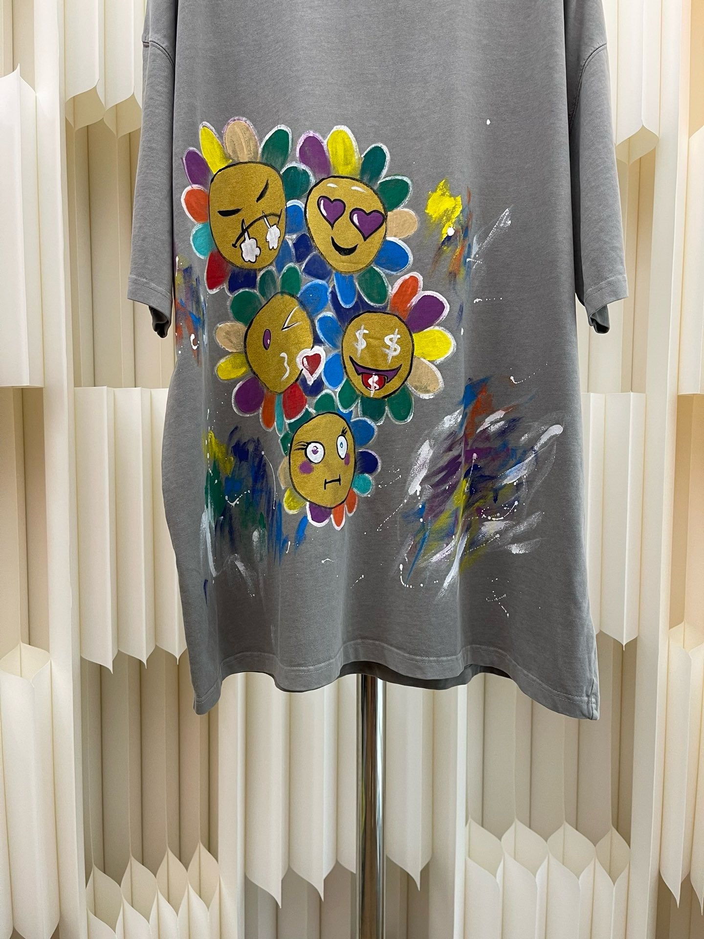 Grey T-Shirt - FashionHype.xyz