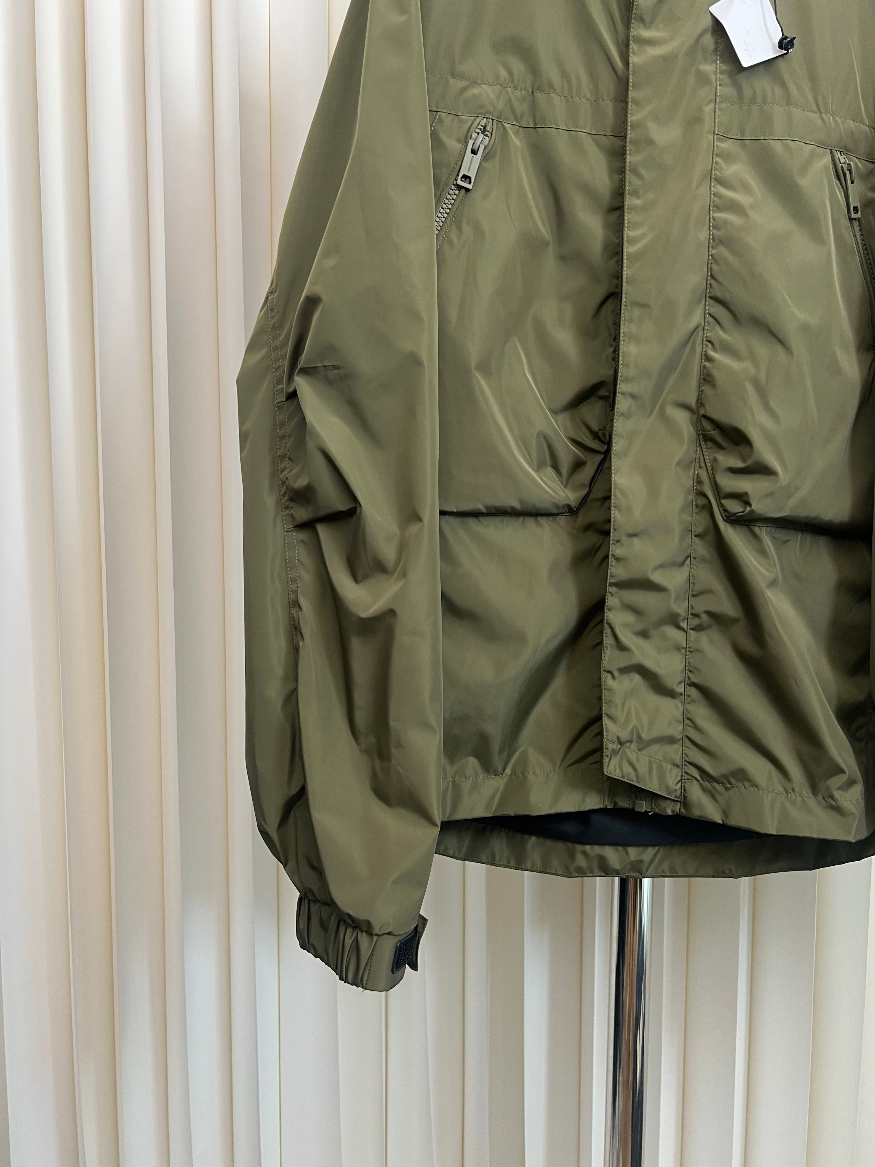 Black and Dark Green Jacket - FashionHype.xyz