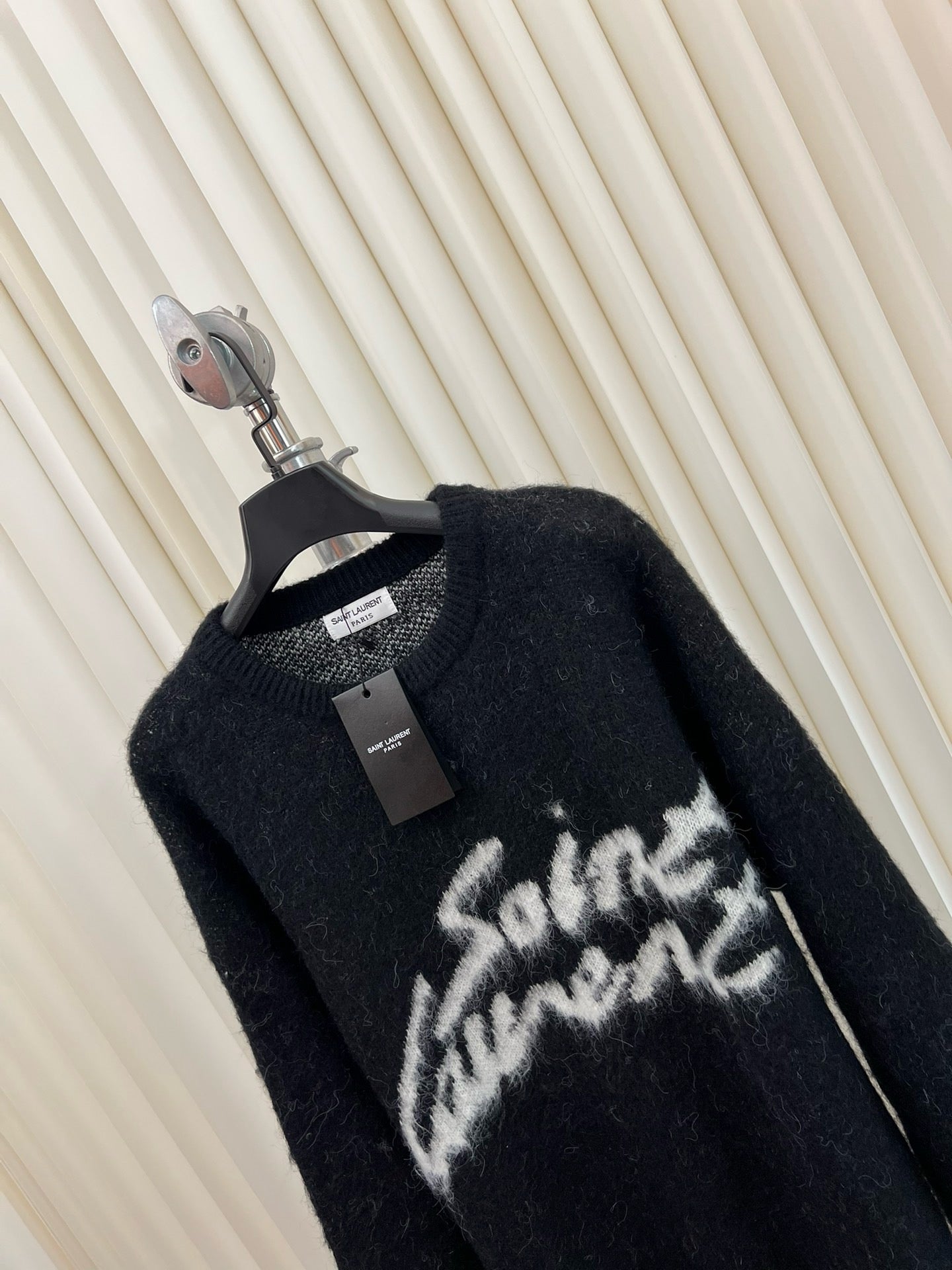 Black Jersey - FashionHype.xyz