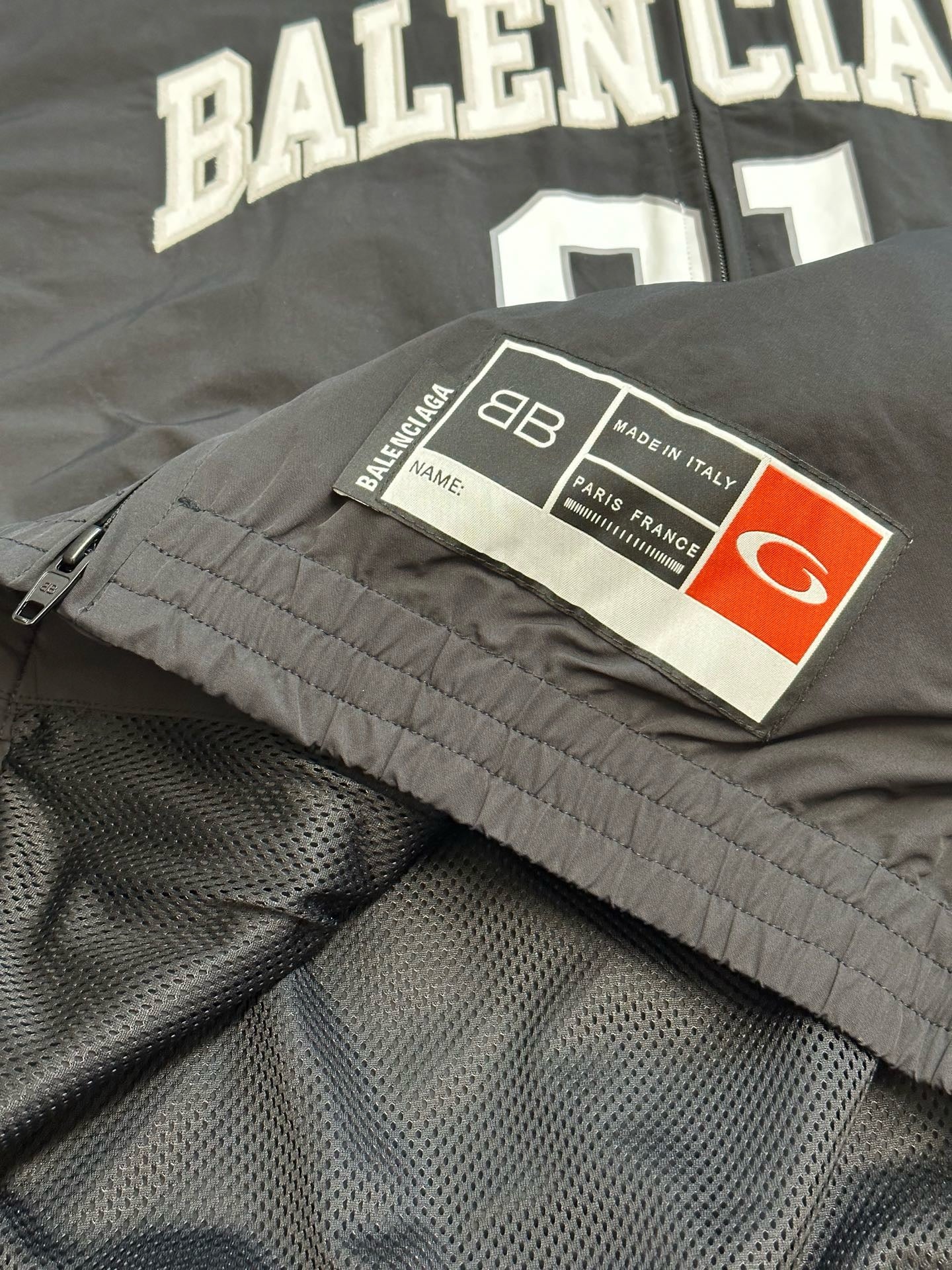 Schwarze Jacke