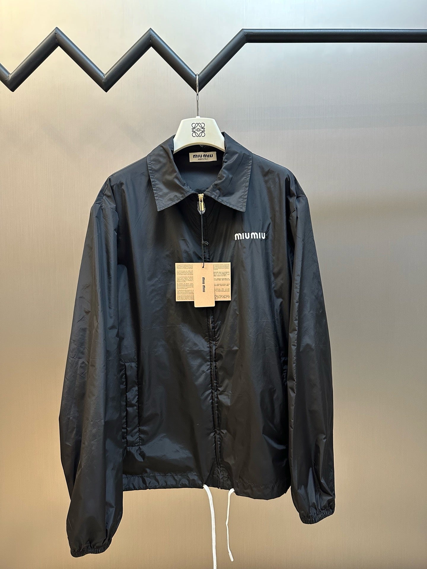 Schwarze Jacke