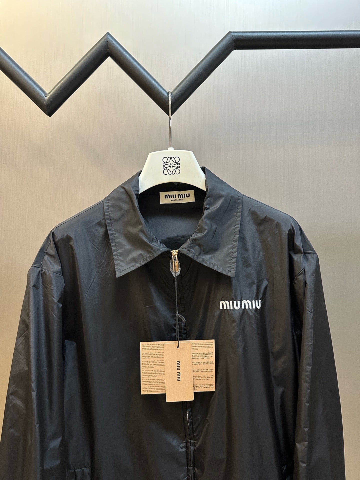 Schwarze Jacke