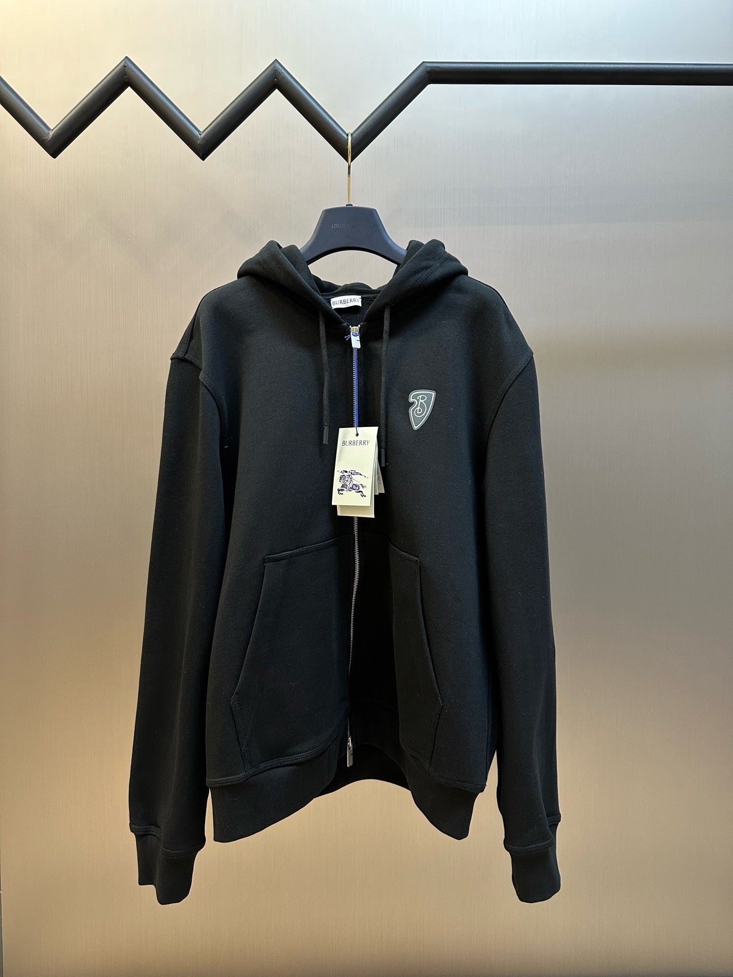 Schwarze Jacke
