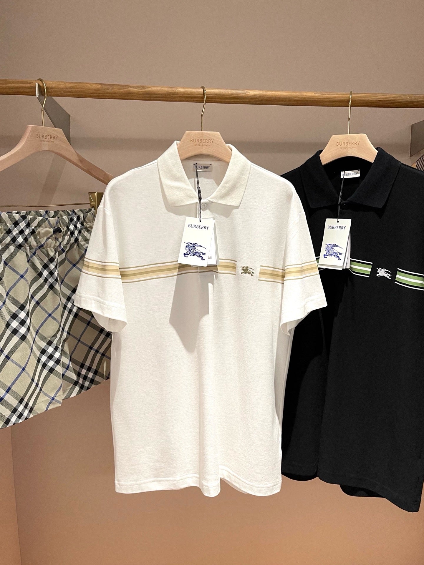 Black and White Polo - FashionHype.xyz