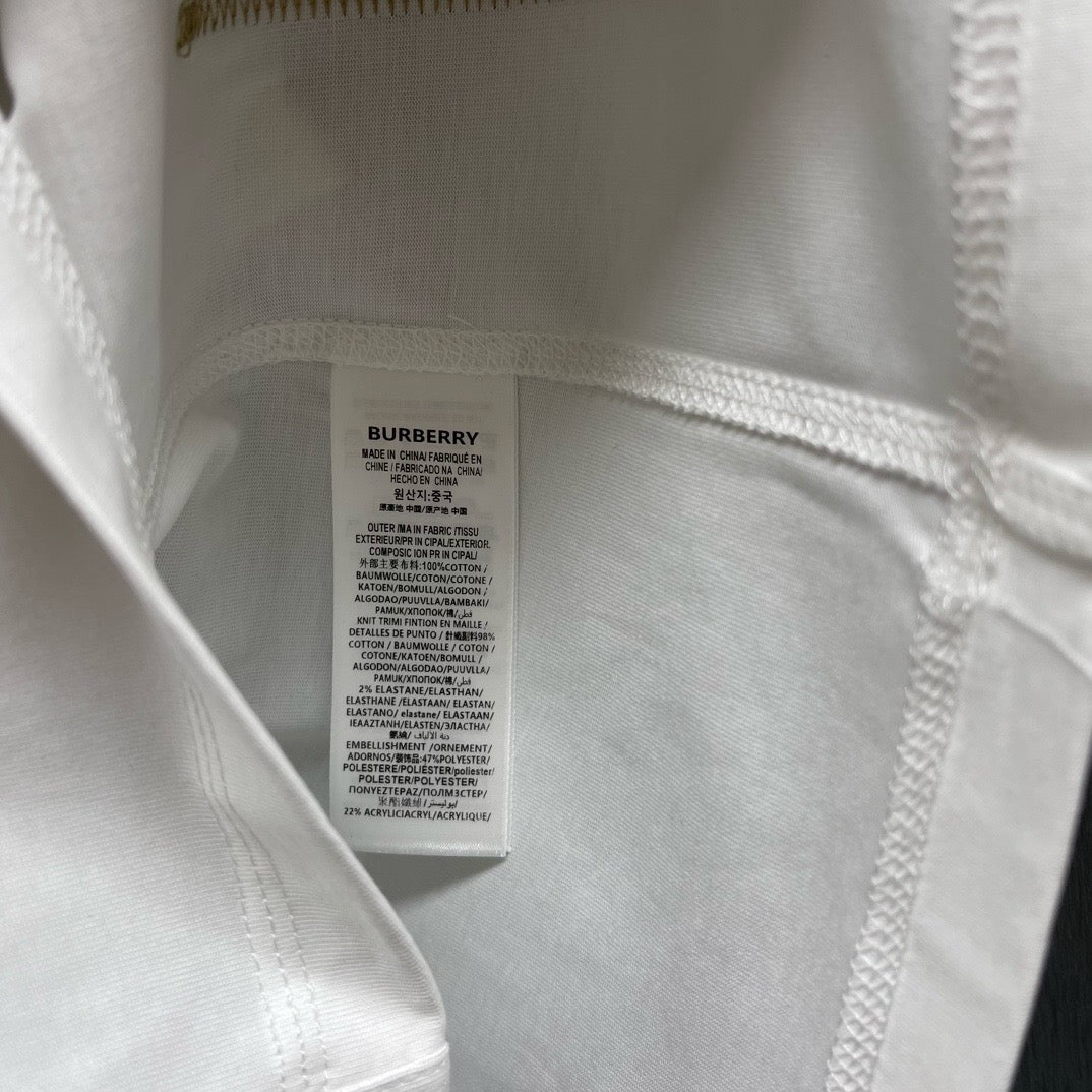 Mehrfarbiges T-Shirt