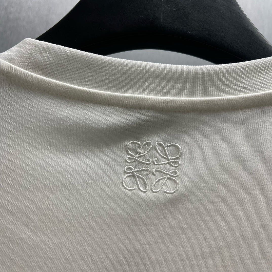 Blau-weißes T-Shirt