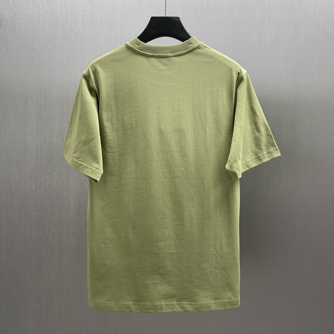 Grün-weißes T-Shirt