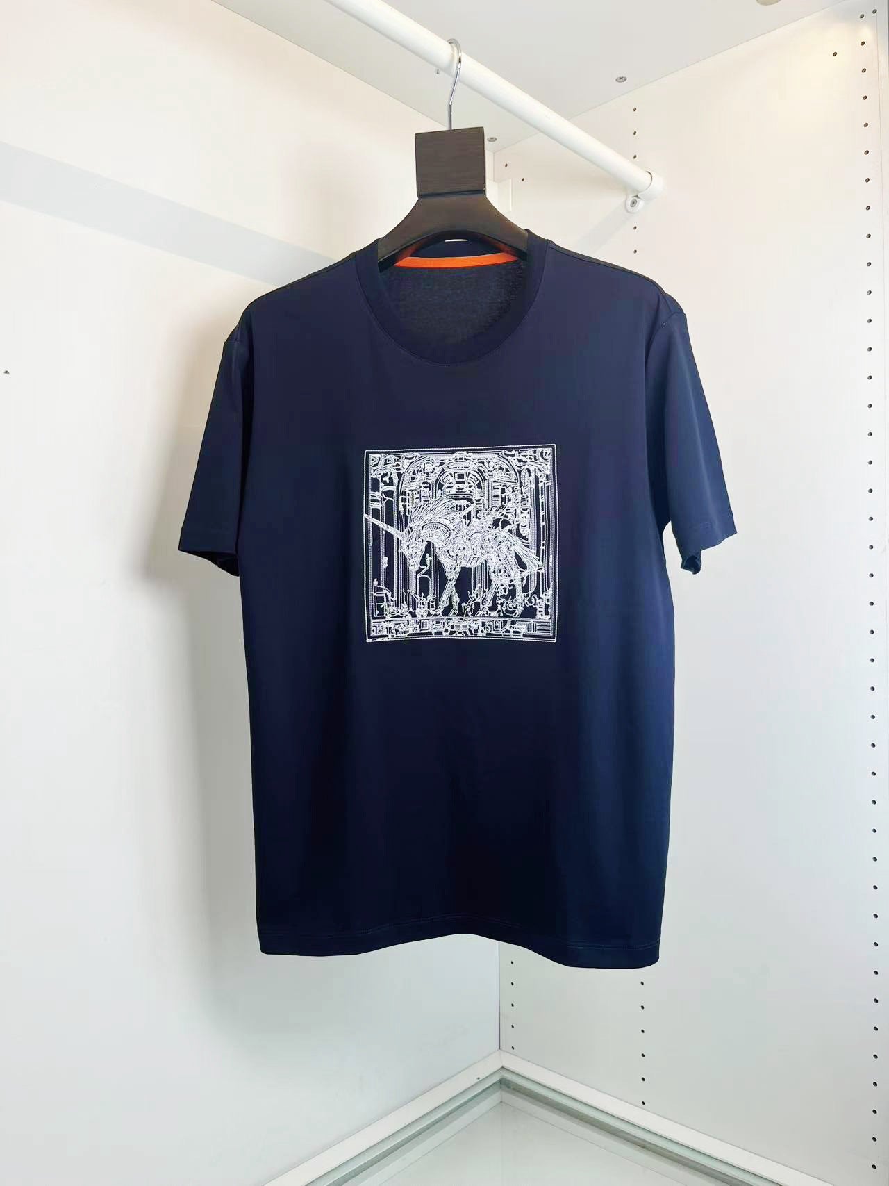 Mehrfarbiges T-Shirt