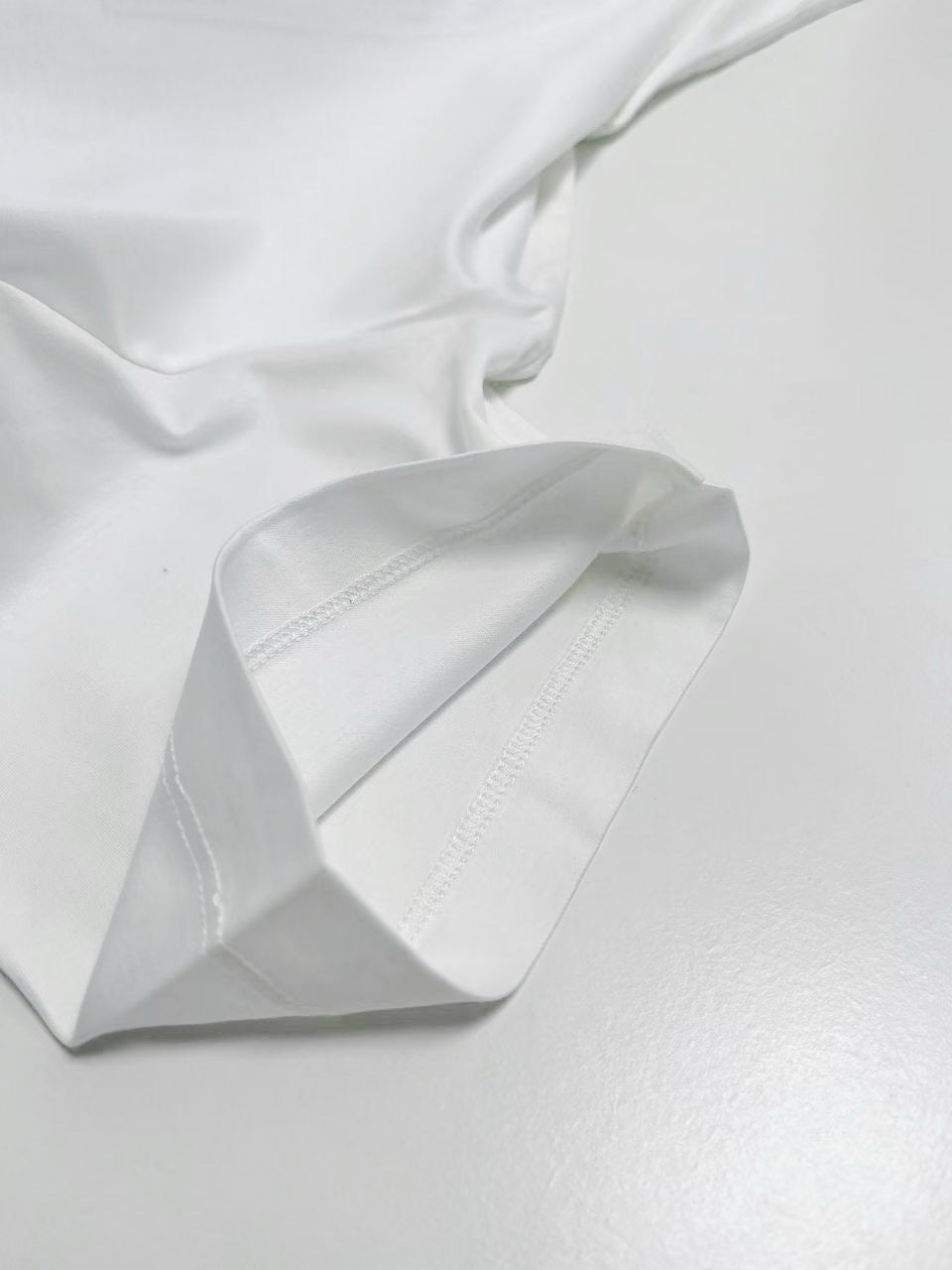 Mehrfarbiges T-Shirt