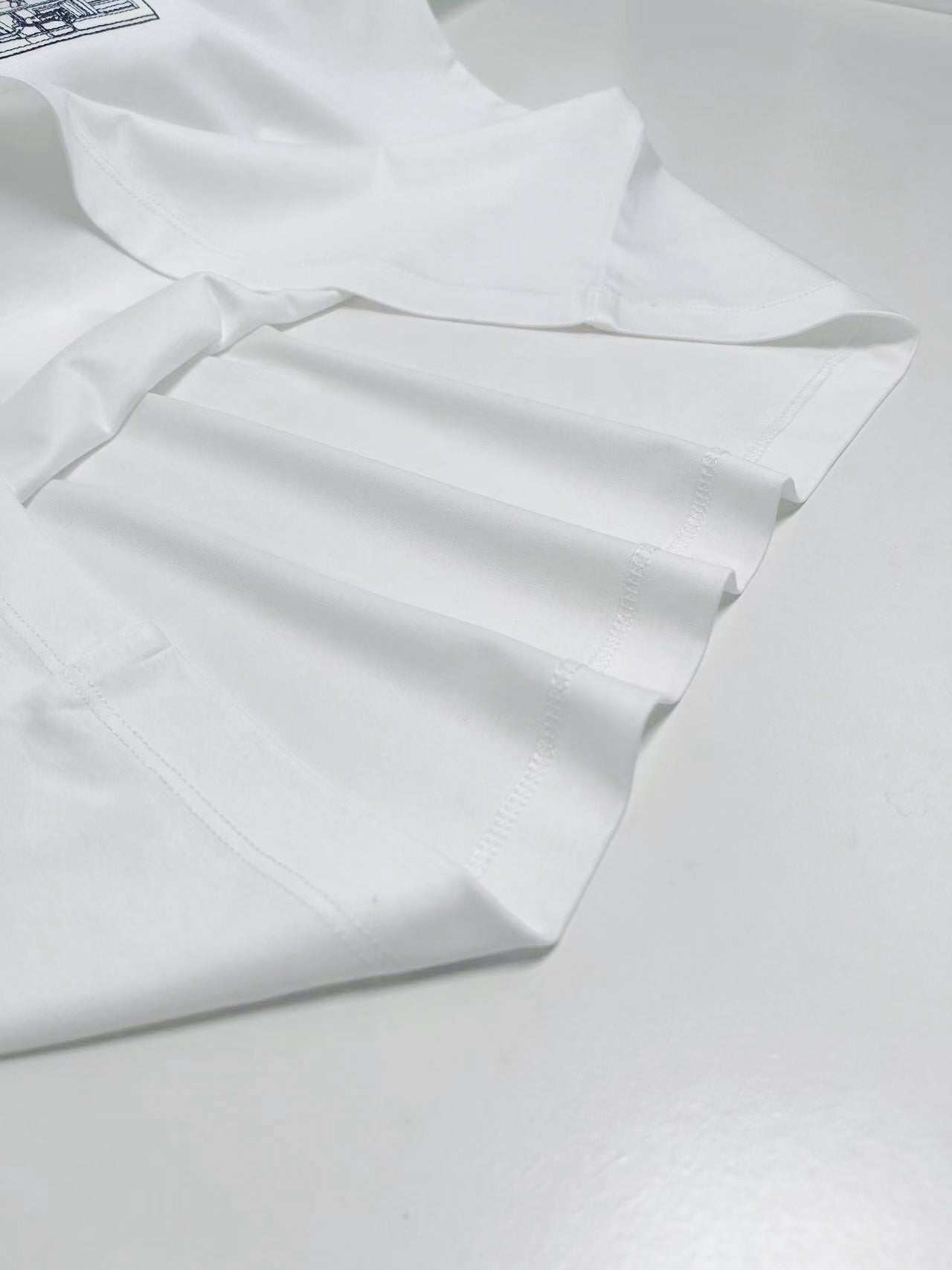 Mehrfarbiges T-Shirt