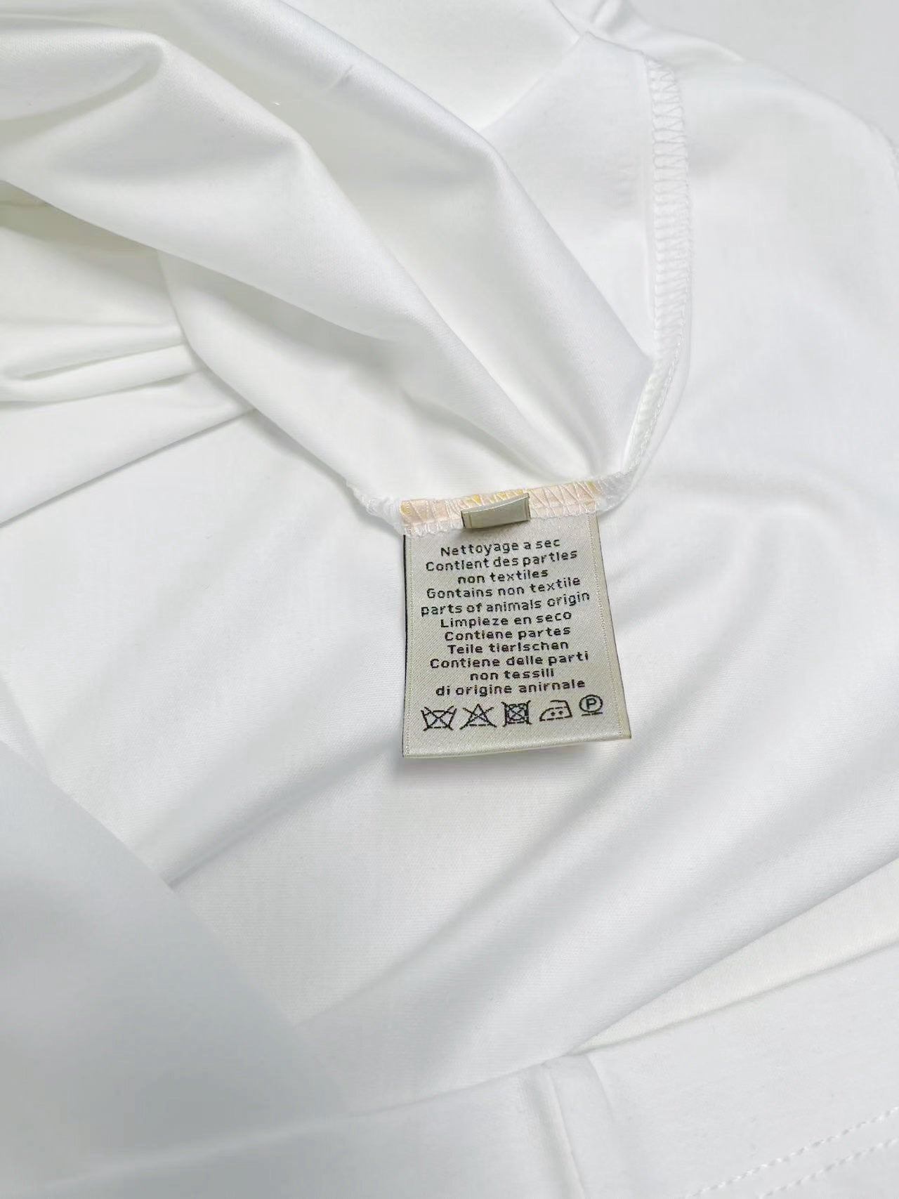 Mehrfarbiges T-Shirt