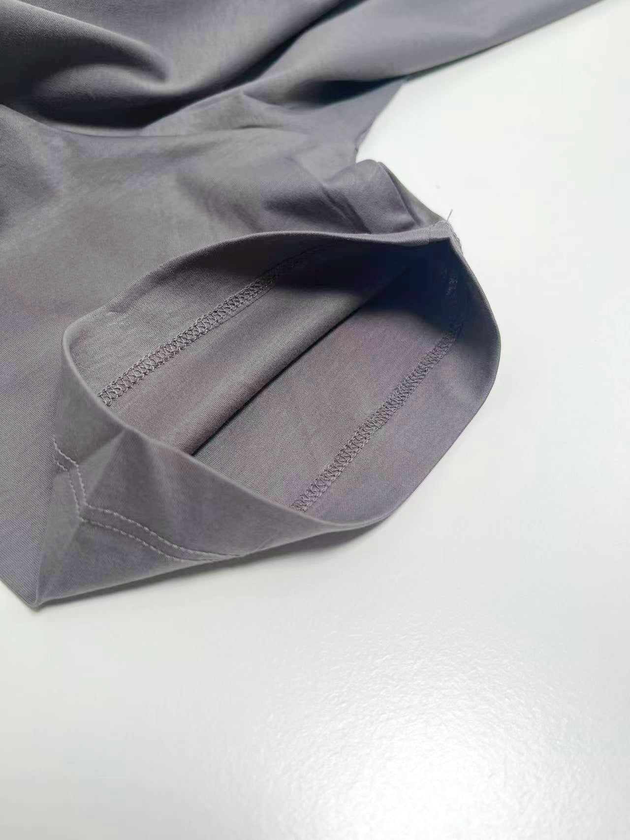 Mehrfarbiges T-Shirt