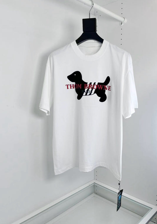 Camiseta blanca y negra