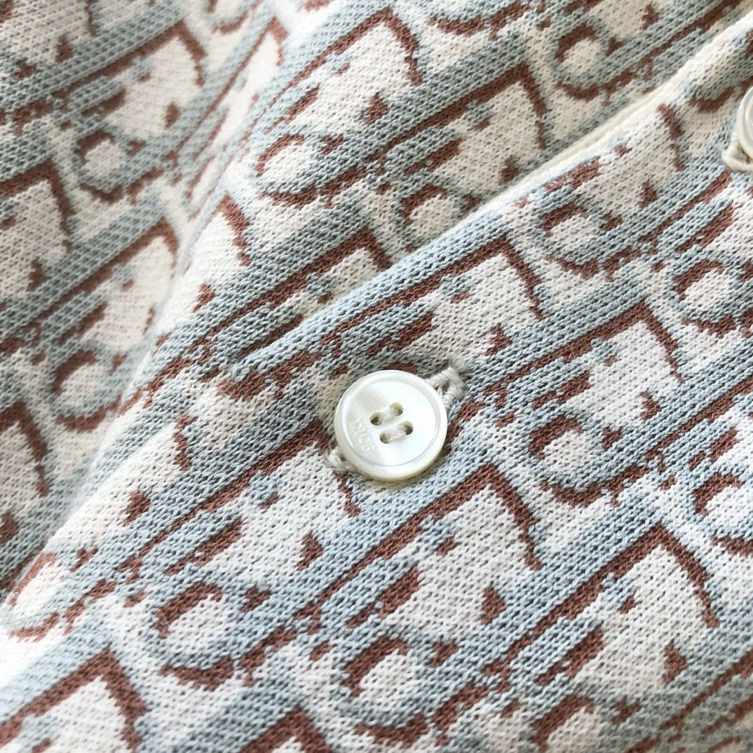 بولو متعدد الألوان