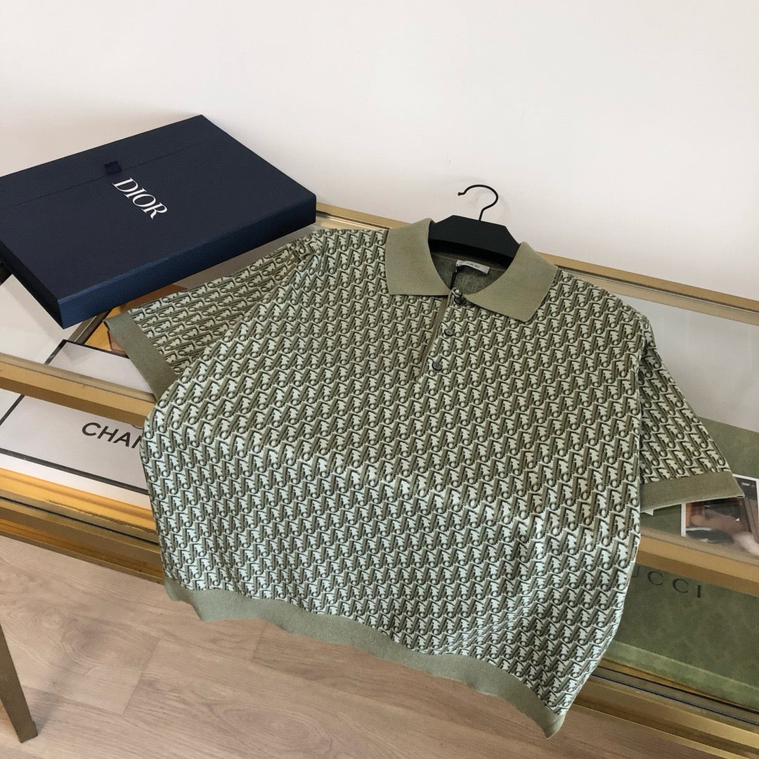 بولو متعدد الألوان