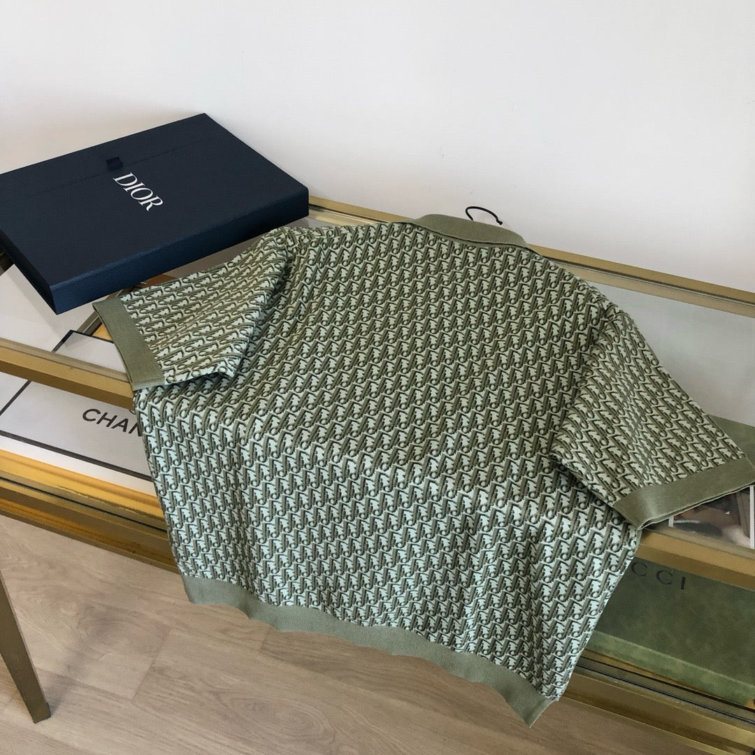 بولو متعدد الألوان