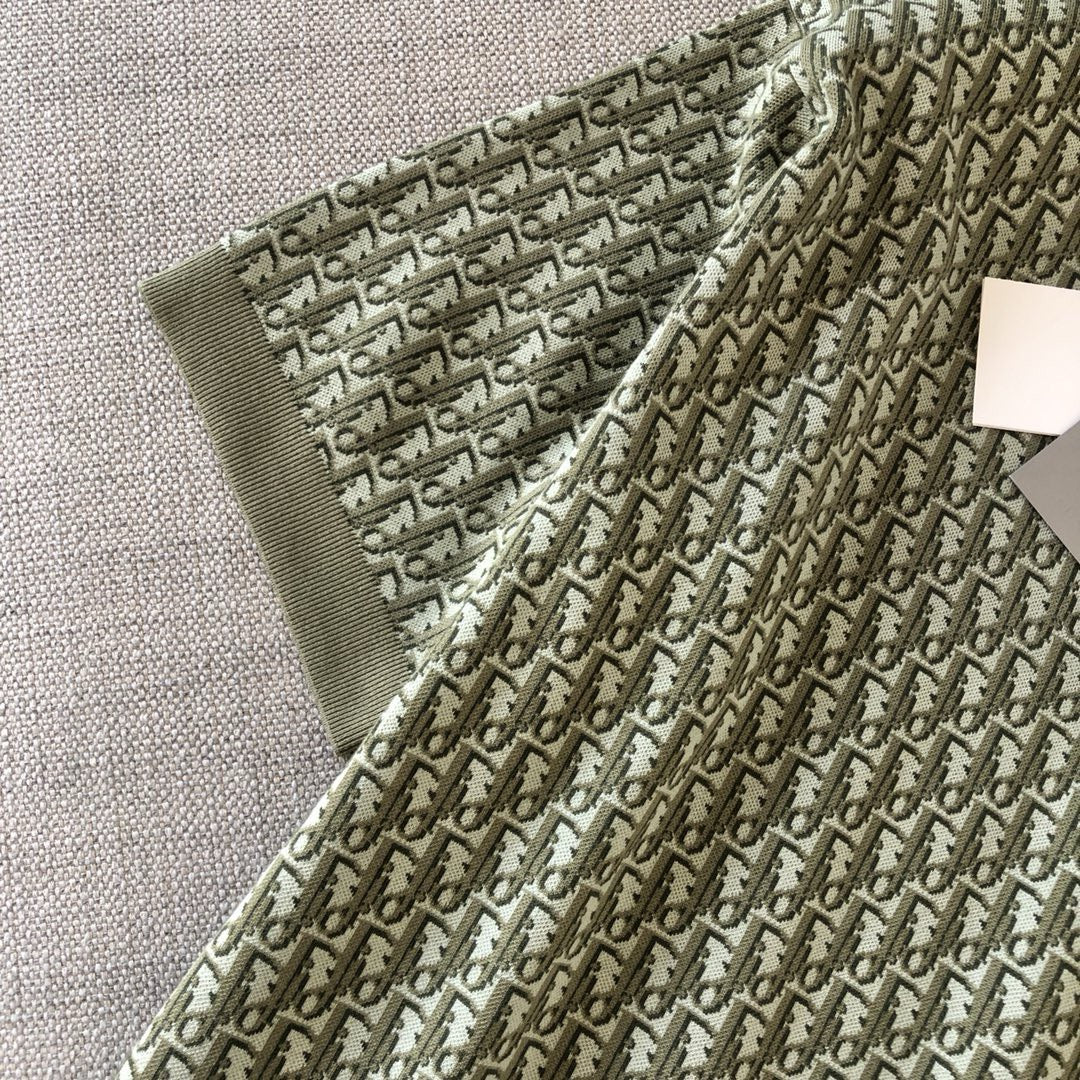 بولو متعدد الألوان