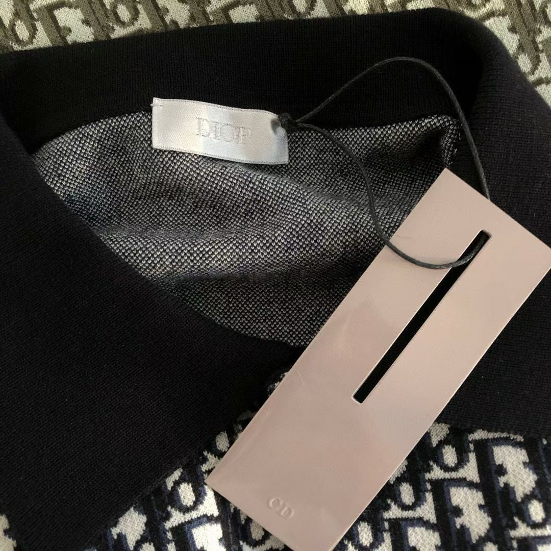 بولو متعدد الألوان