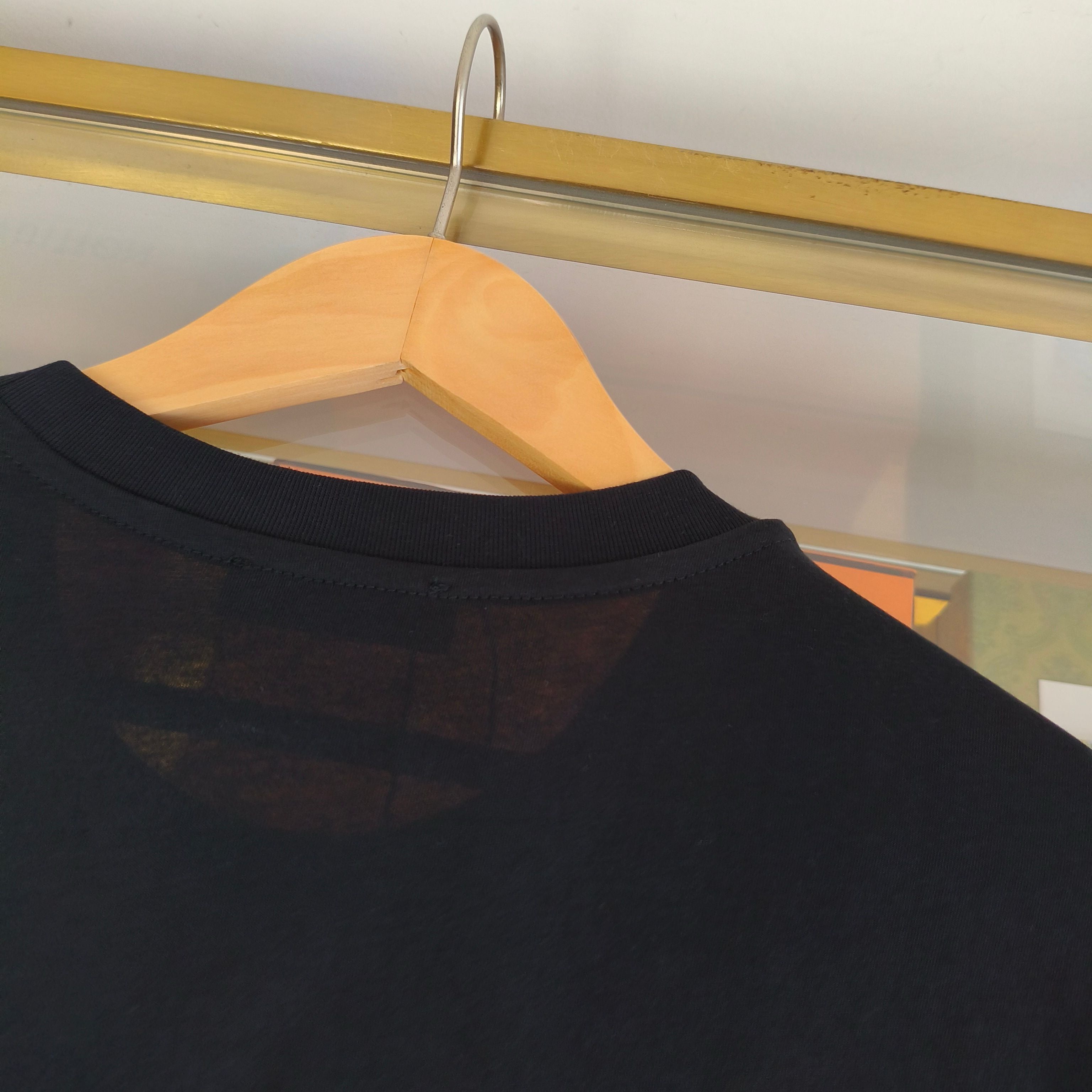 White and Black T-Shirt - FashionHype.xyz