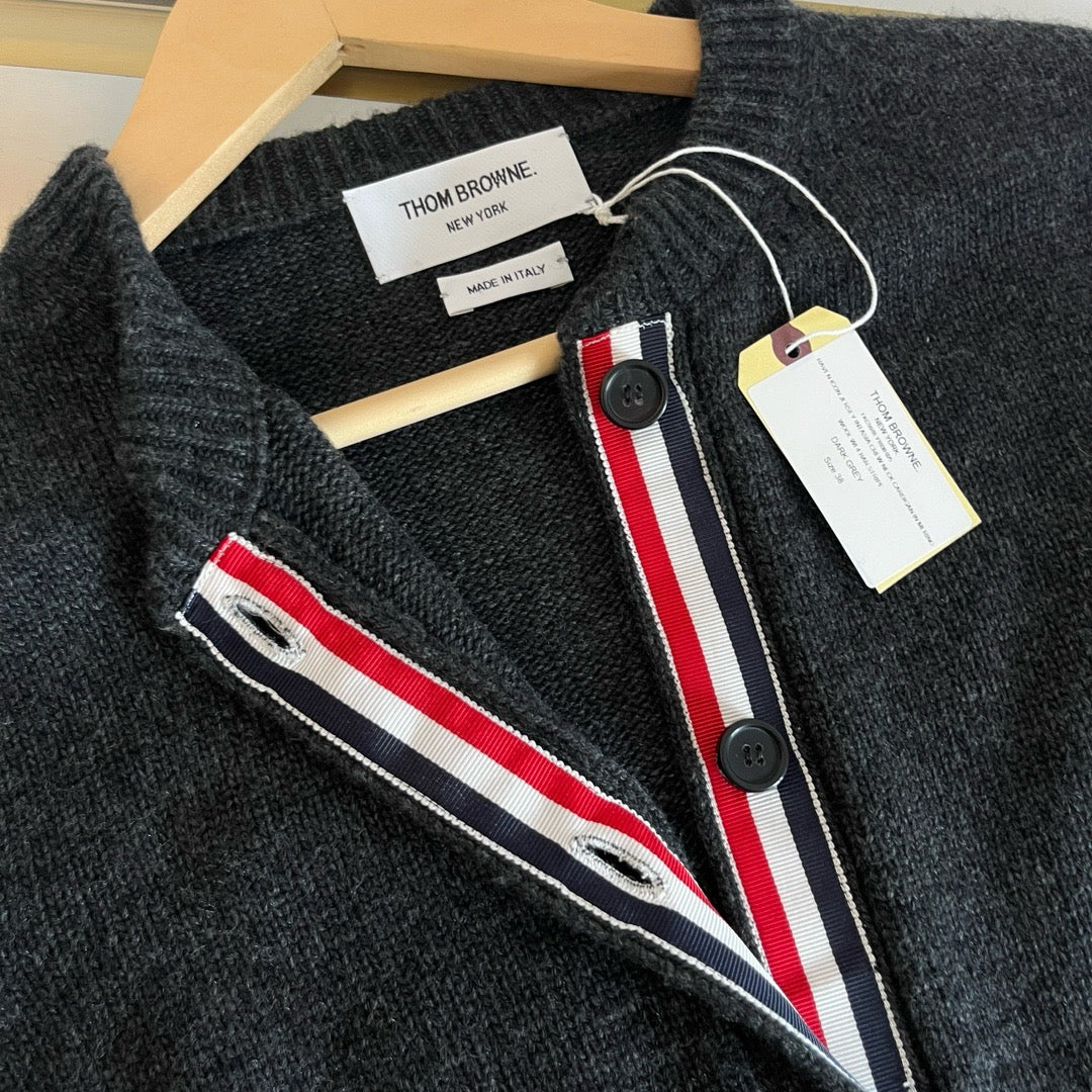 Dunkelblaue Jacke