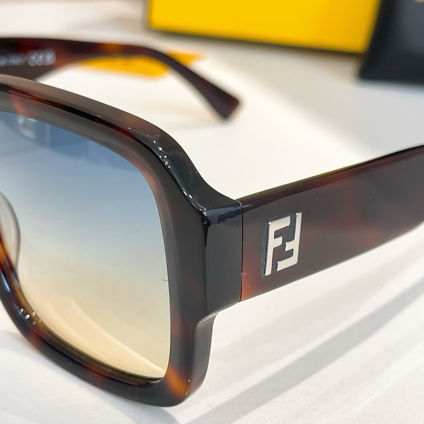 Multi-Colors Sunglass