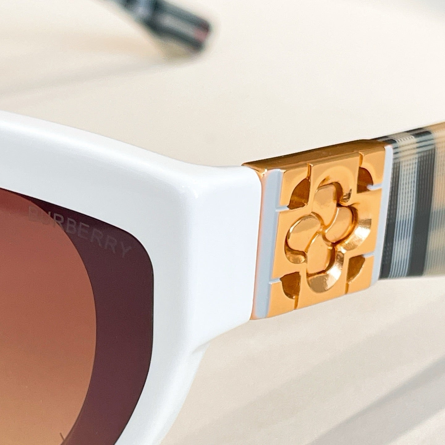 Multi-Colors Sunglass