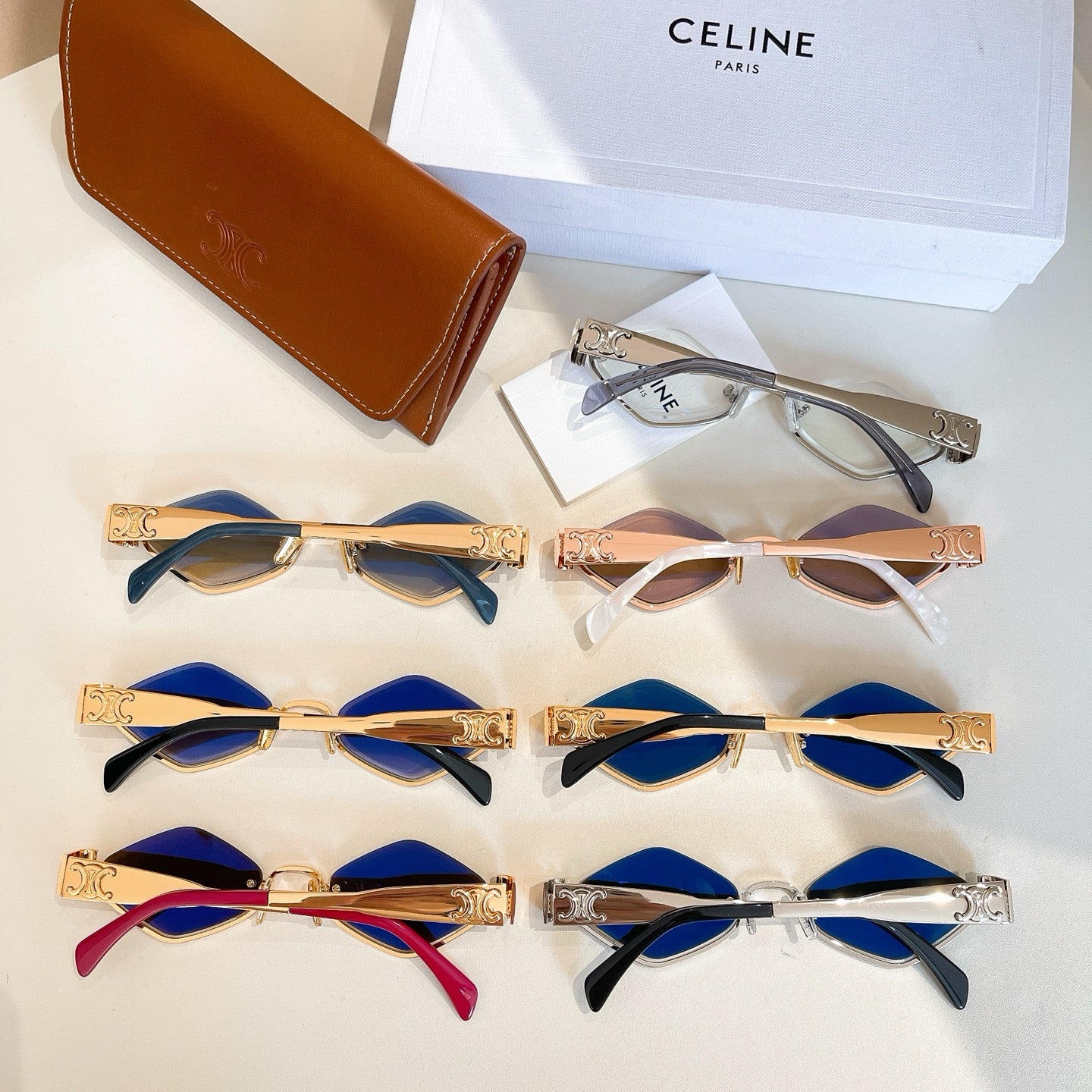 نظارة شمسية متعددة الألوان