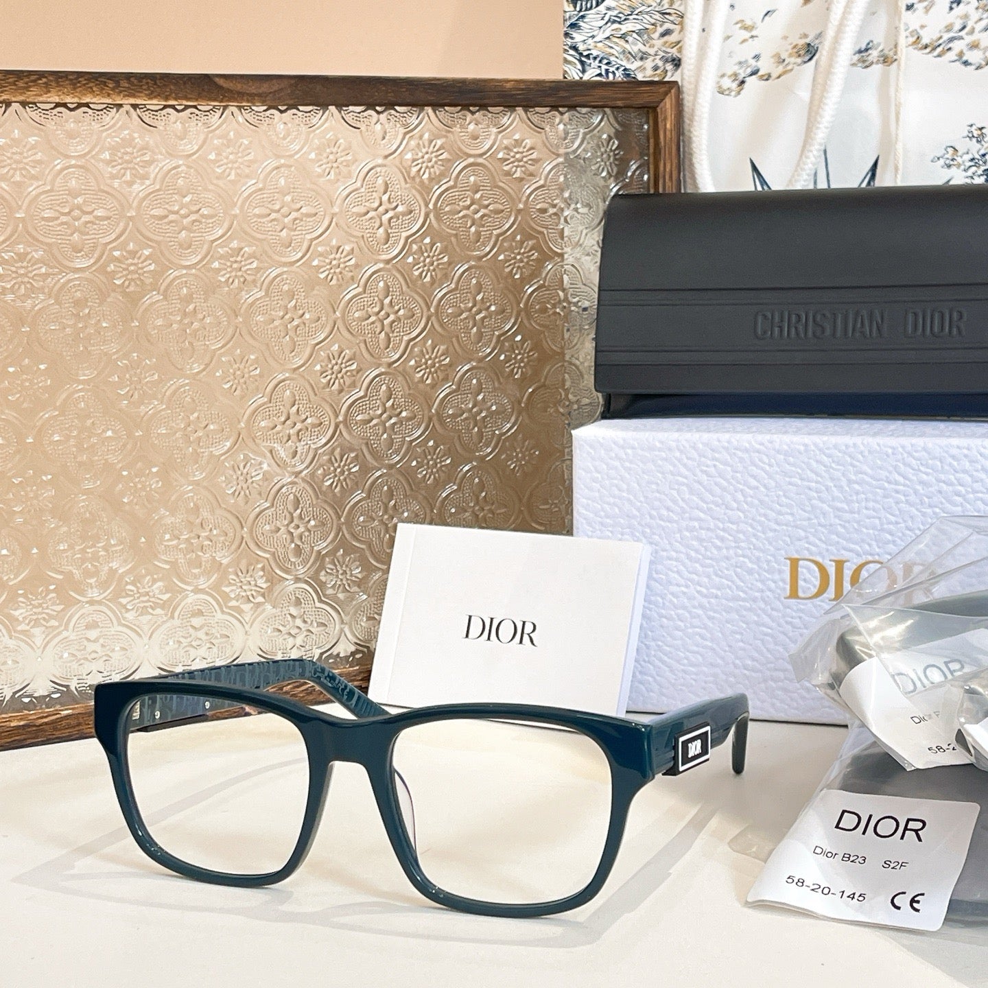 Multi-Colors Sunglass - Size (58-20-145)