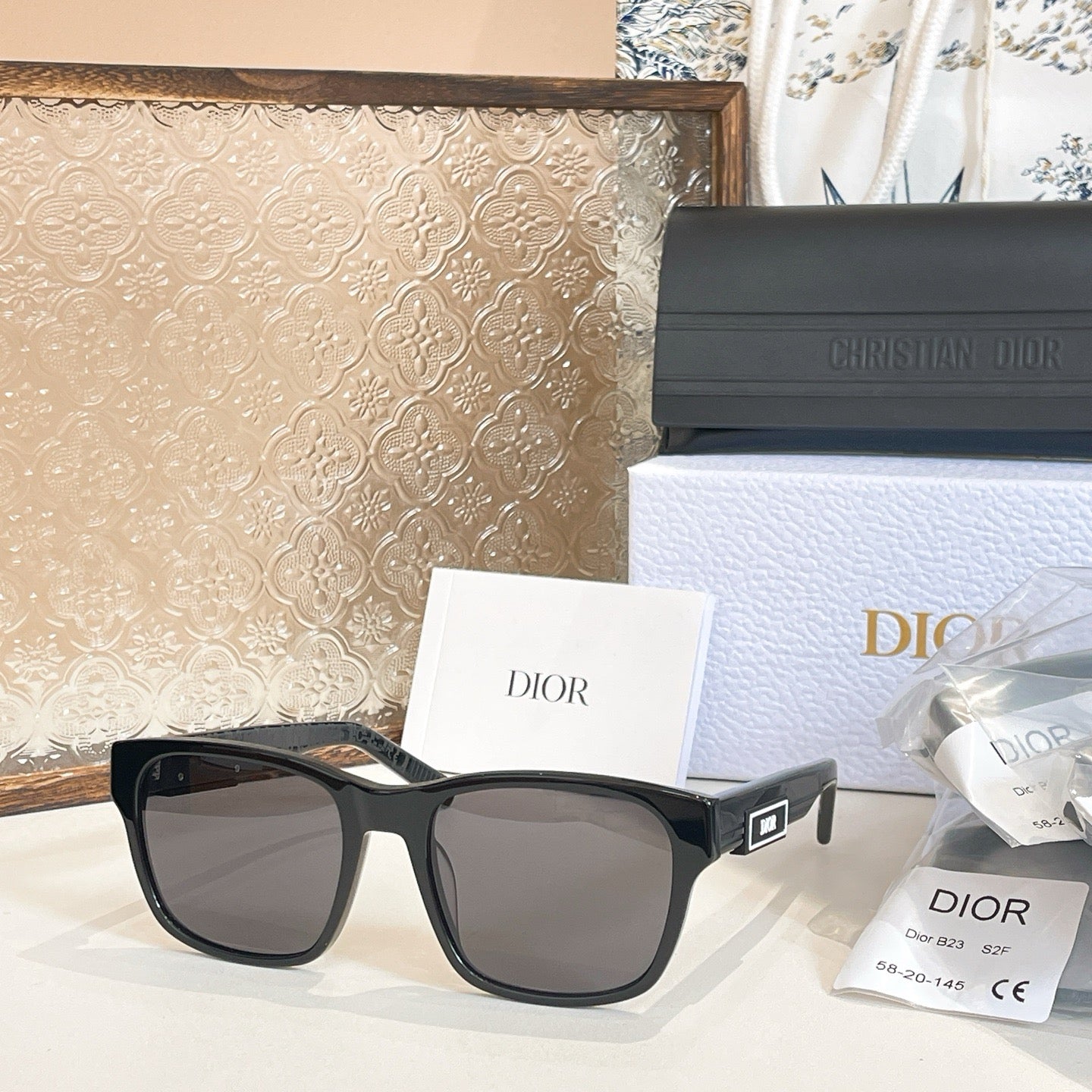 Multi-Colors Sunglass - Size (58-20-145)
